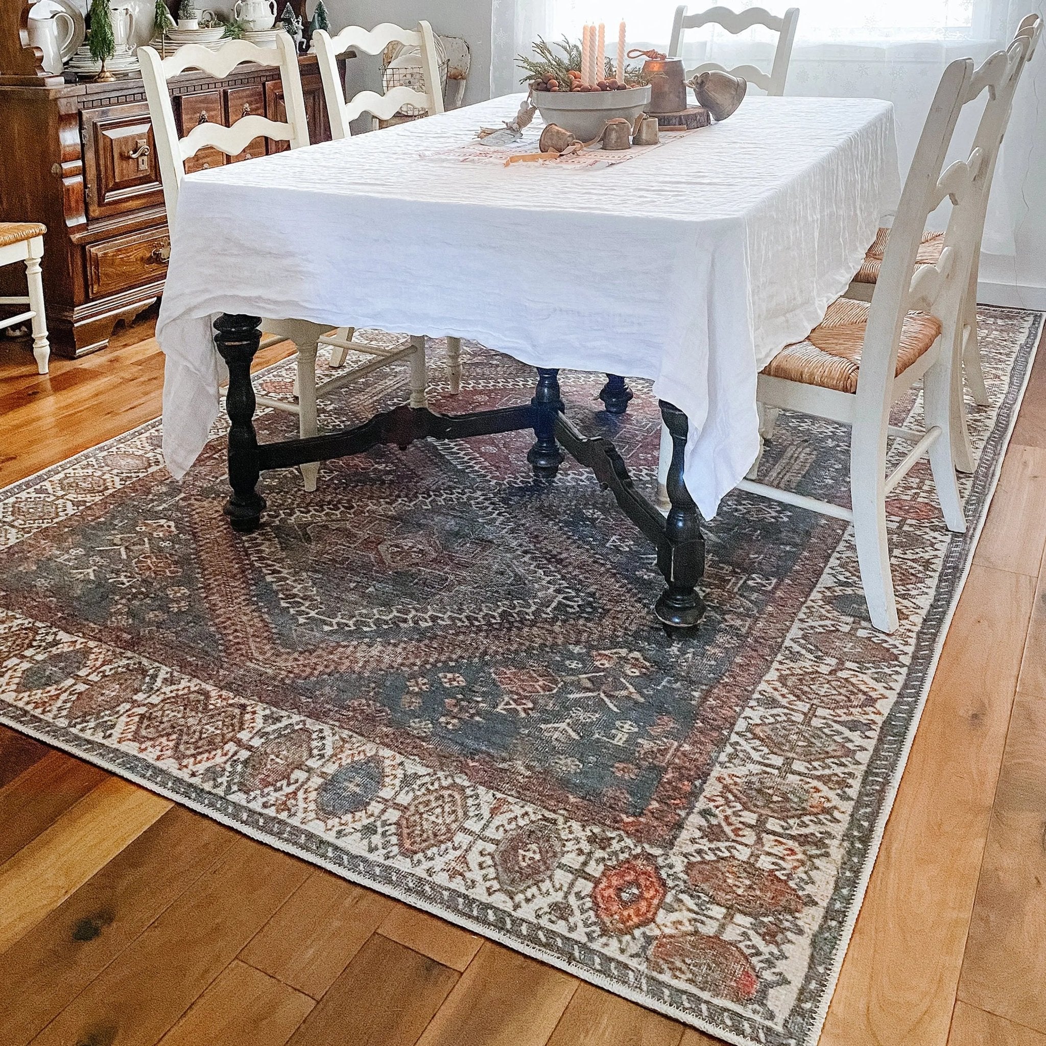 Ripon Machine Washable Vintage Medallion Botanical Border Blue Red Flat-Weave Distressed Rug Well Woven