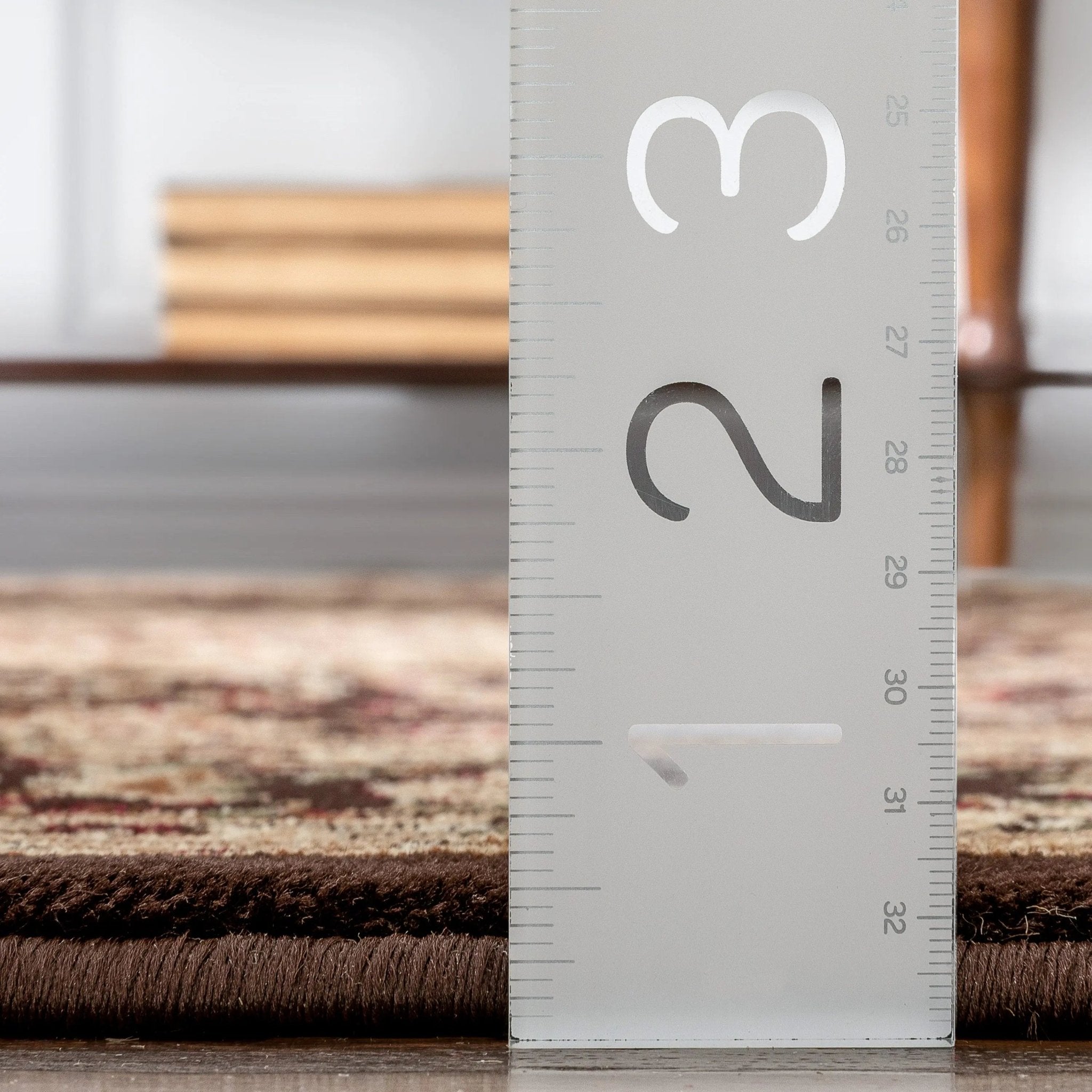 Aviva Brown Traditional Rug Well Woven