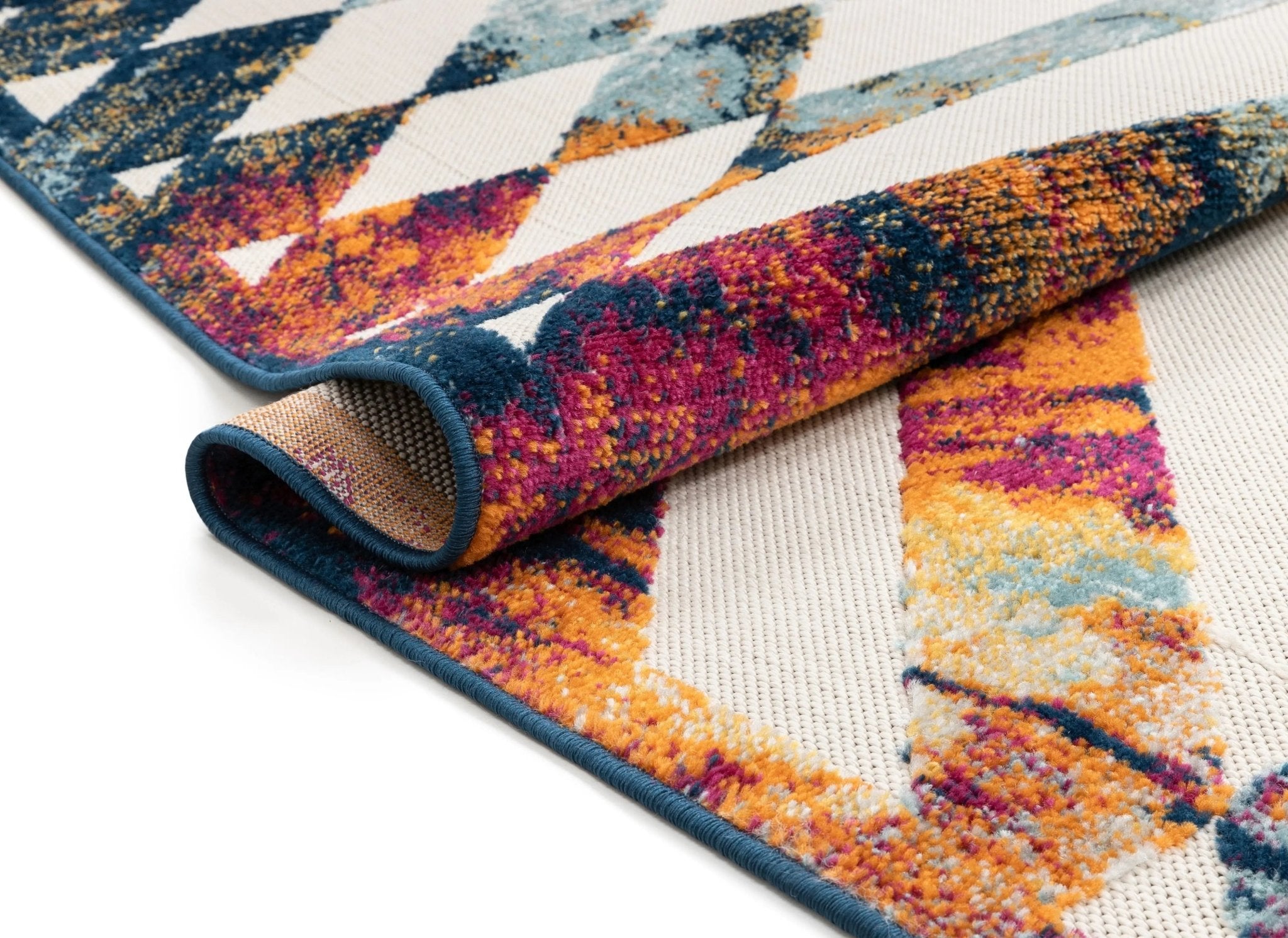 Carmen Geometric Chevron Bold Multi-Color Multi Indoor/Outdoor High-Low Rug Well Woven