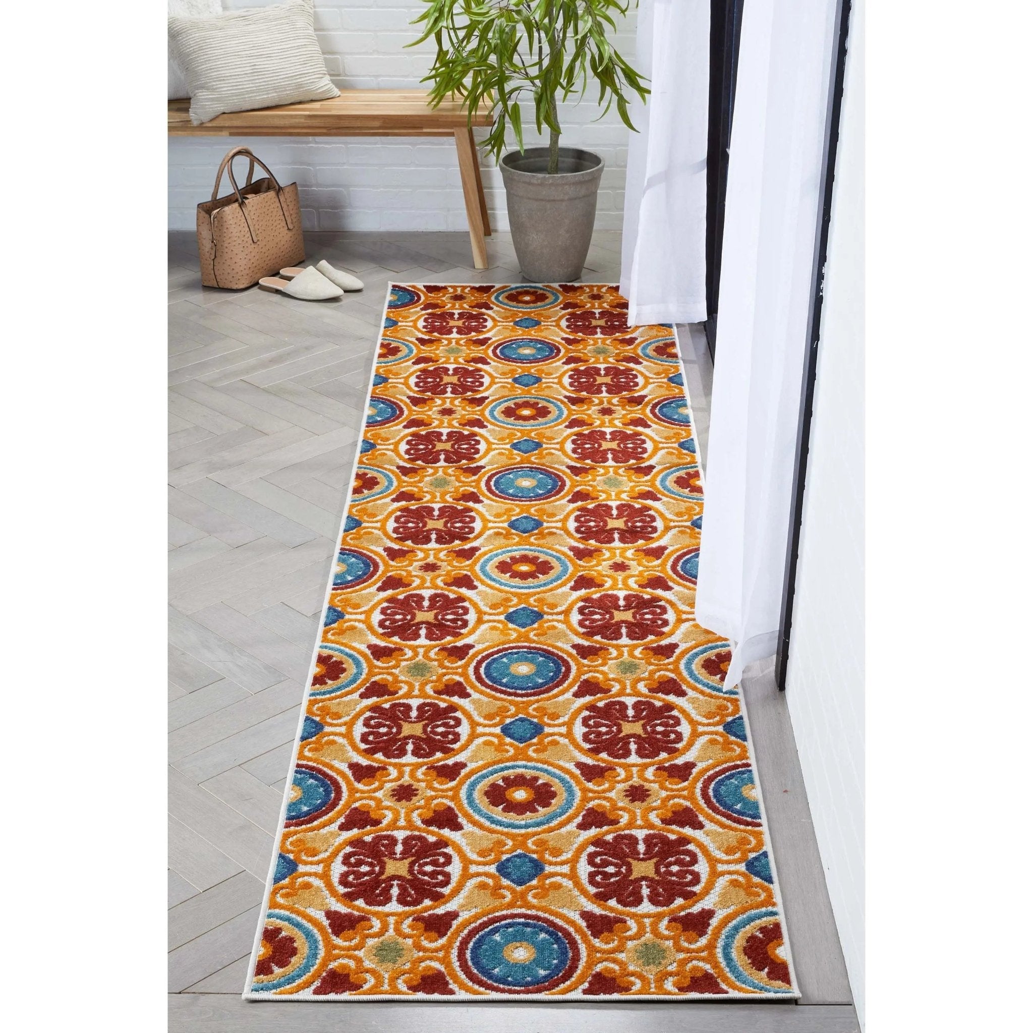 Audun Modern Geometric Indoor/Outdoor Red High-Low Rug Well Woven