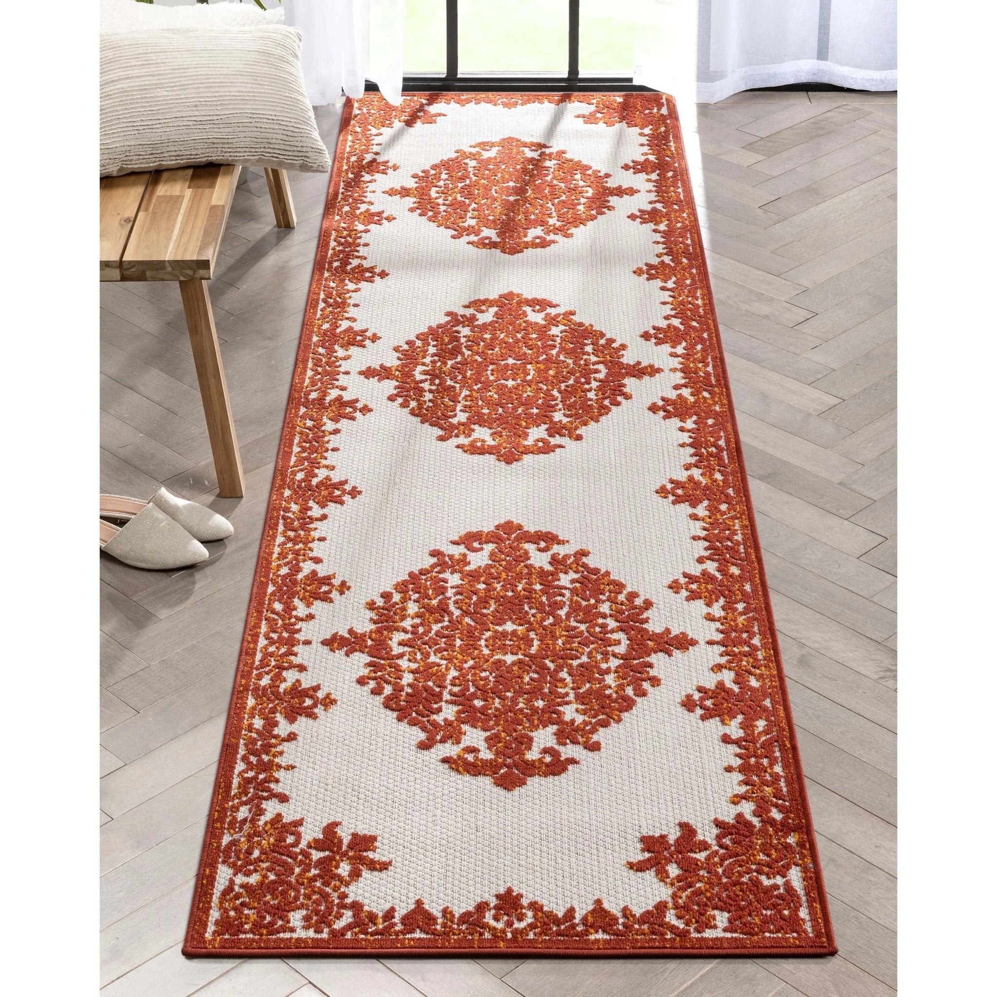 Arid Modern Medallion Persian Indoor/Outdoor Terracotta High-Low Rug Well Woven