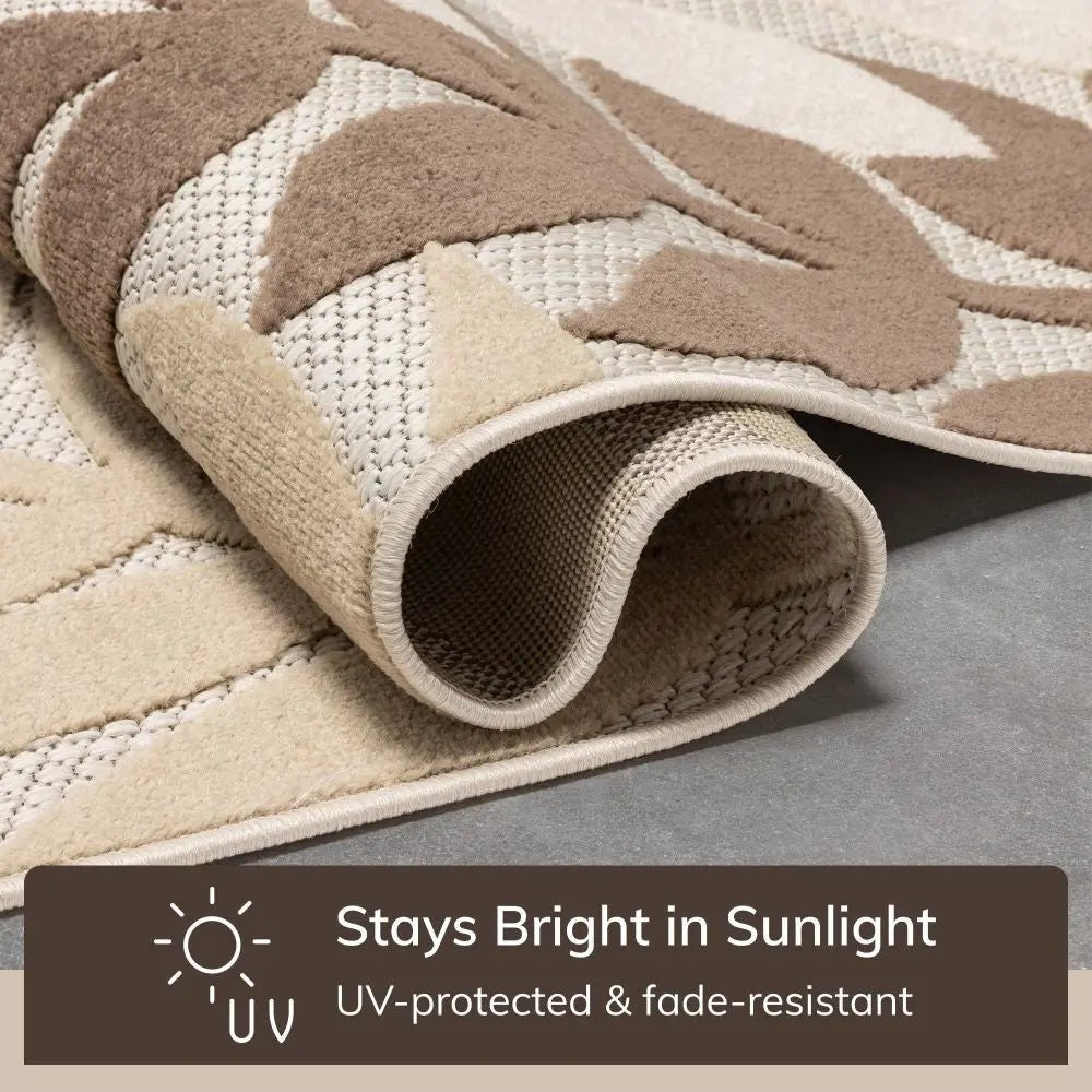 Mariah Modern Floral Indoor/Outdoor Ivory High-Low Rug Well Woven