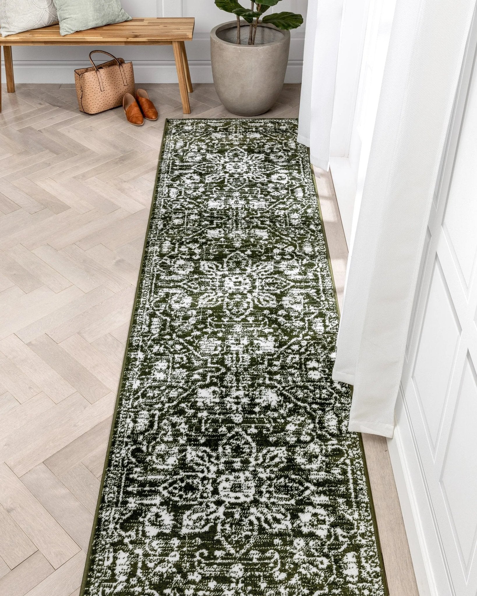 Disa Vintage Medallion Green Soft Rug By Chill Rugs Well Woven