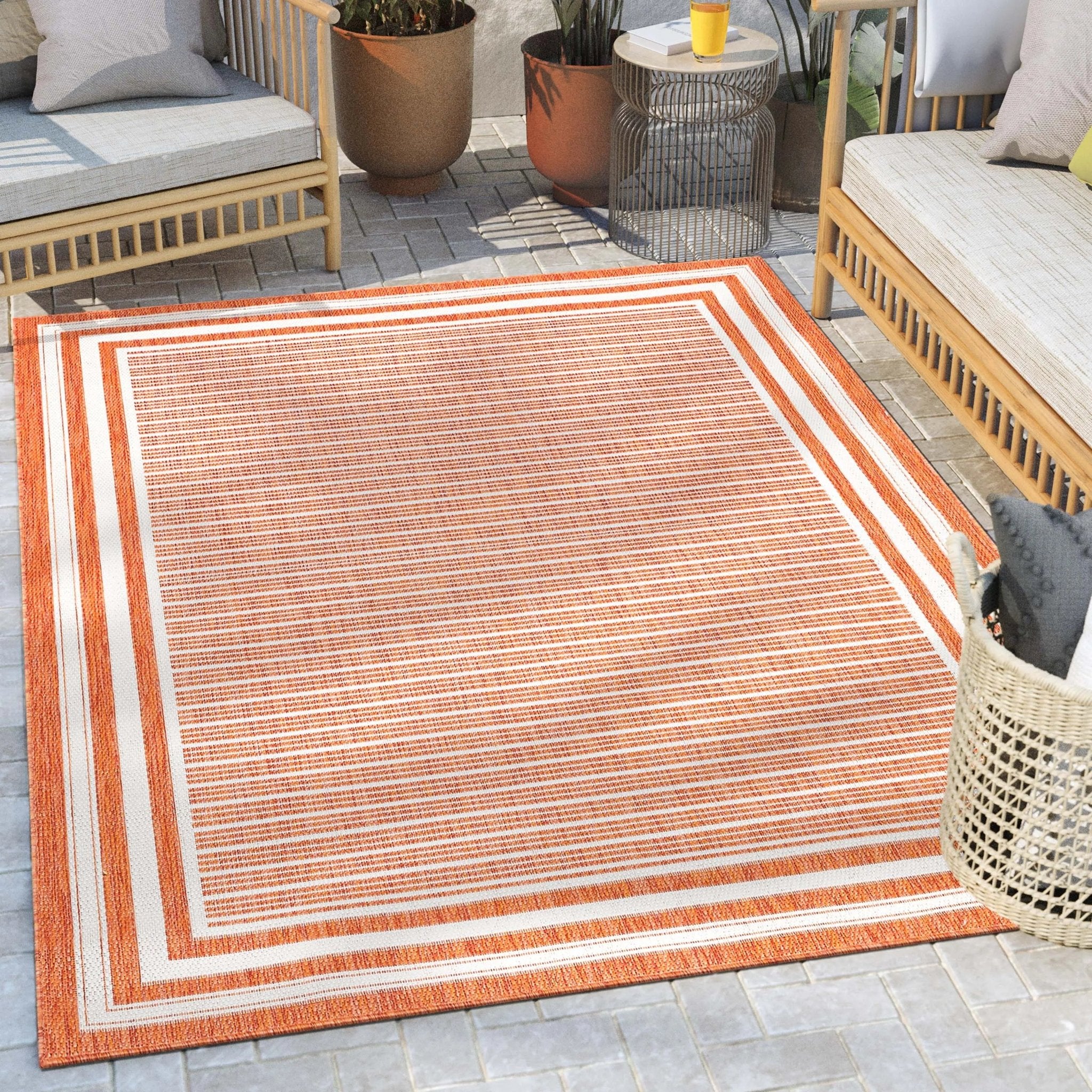 Frankie Modern Stripes Indoor/Outdoor Orange Textured 2'7" x 9'10" Runner Rug Well Woven