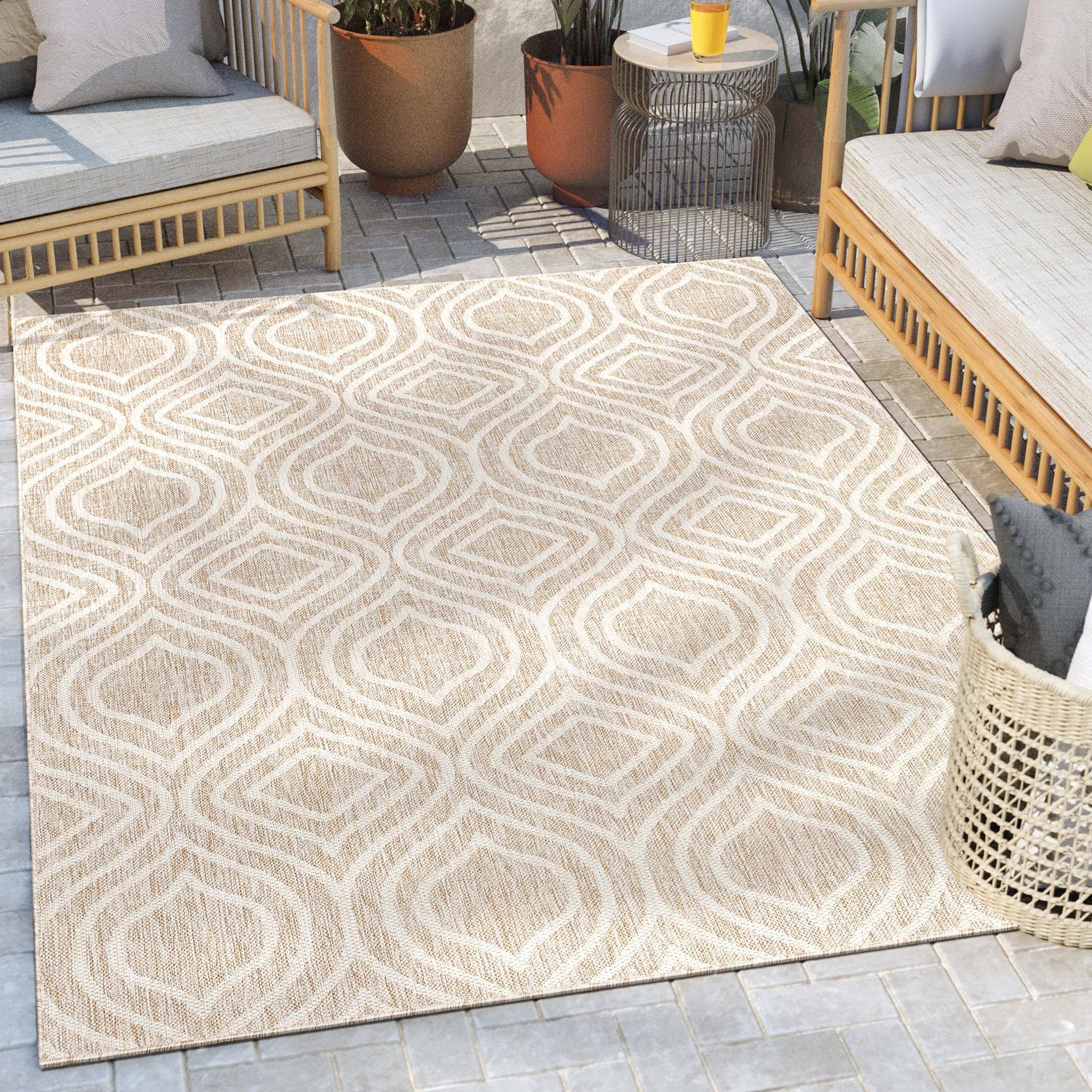 Ludo Lattice Trellis Indoor/Outdoor Beige Textured Rug Well Woven