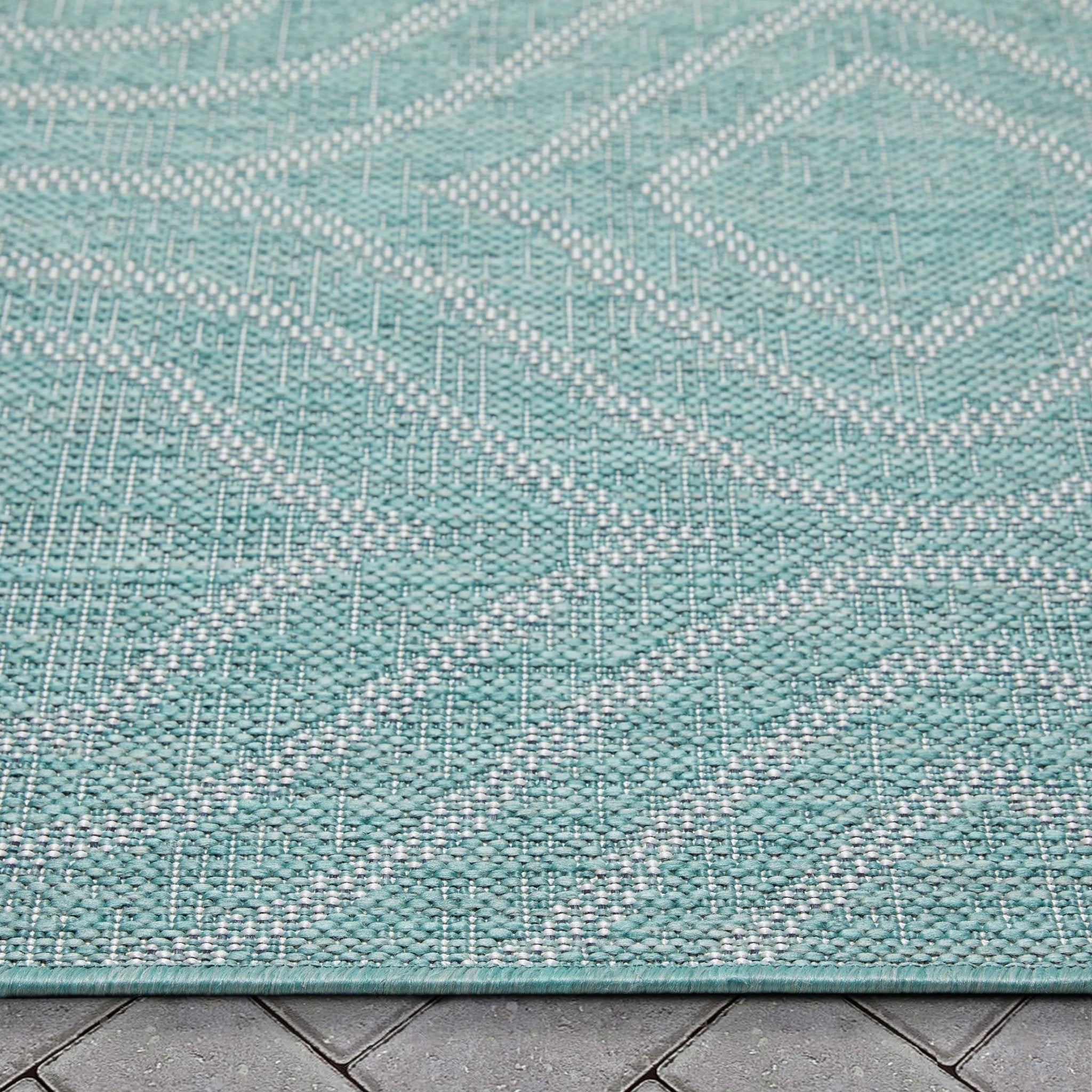 Ludo Lattice Trellis Indoor/Outdoor Blue Textured Rug Well Woven