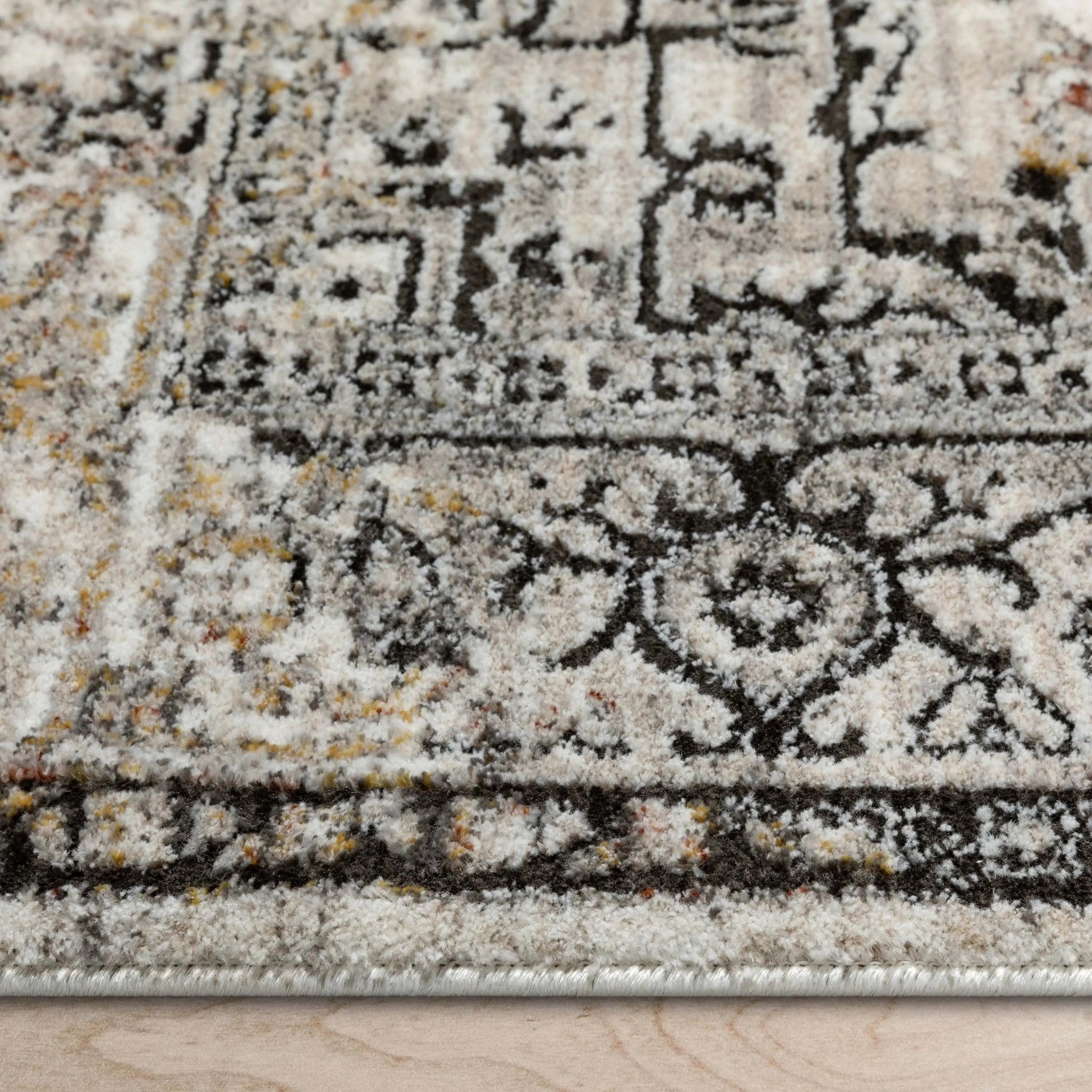 Heriz Medallion Modern Vintage Grey Ivory High-Low Rug Well Woven