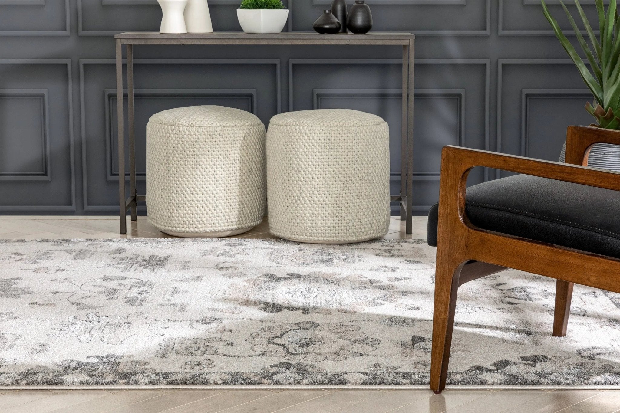 Selma Oriental Floral Pattern Grey Vintage Rug Well Woven