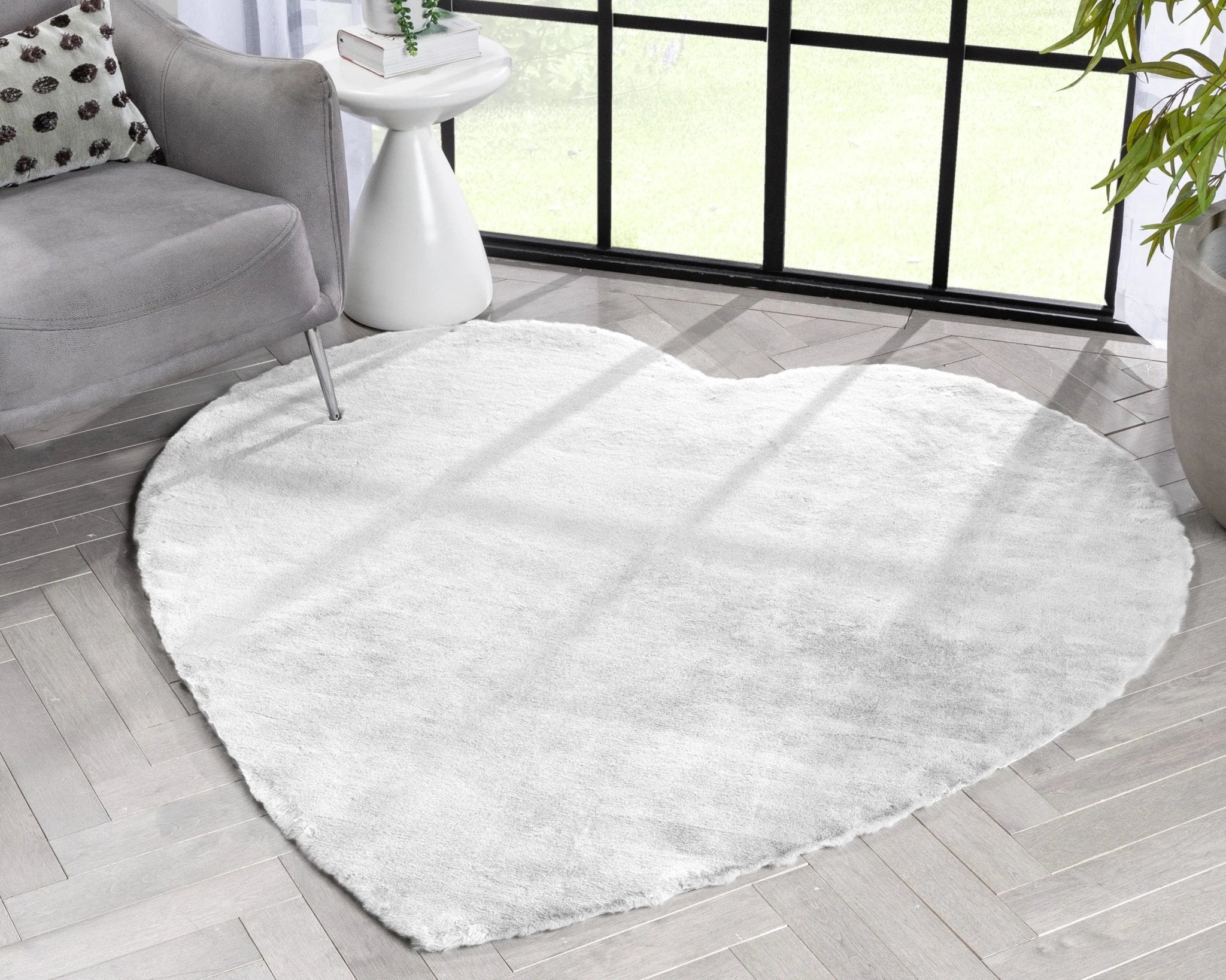 Crest Modern Glam Faux Fur Plush White Shag Rug Well Woven