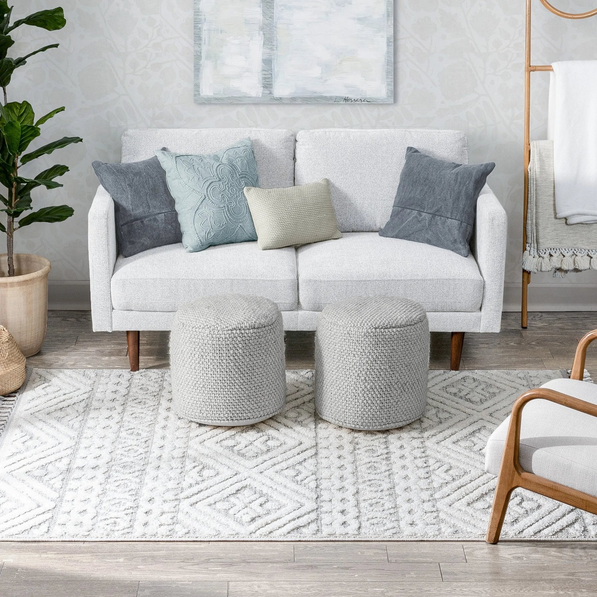 Eliana Tribal Geometric Chevron pattern Cream High-Low Textured Rug Well Woven