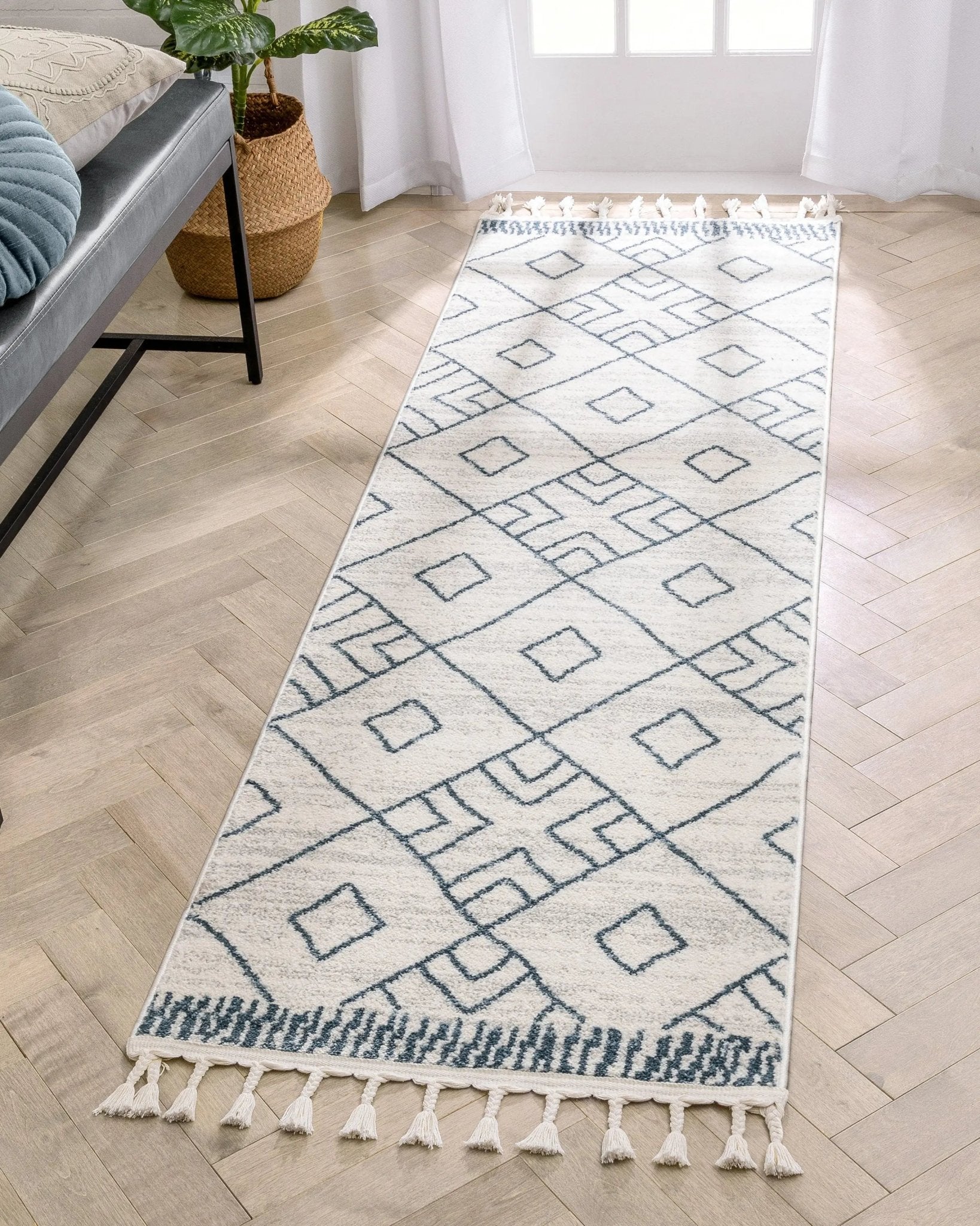 Diodelly Moroccan Lattice Trellis Blue Ivory Rug Well Woven