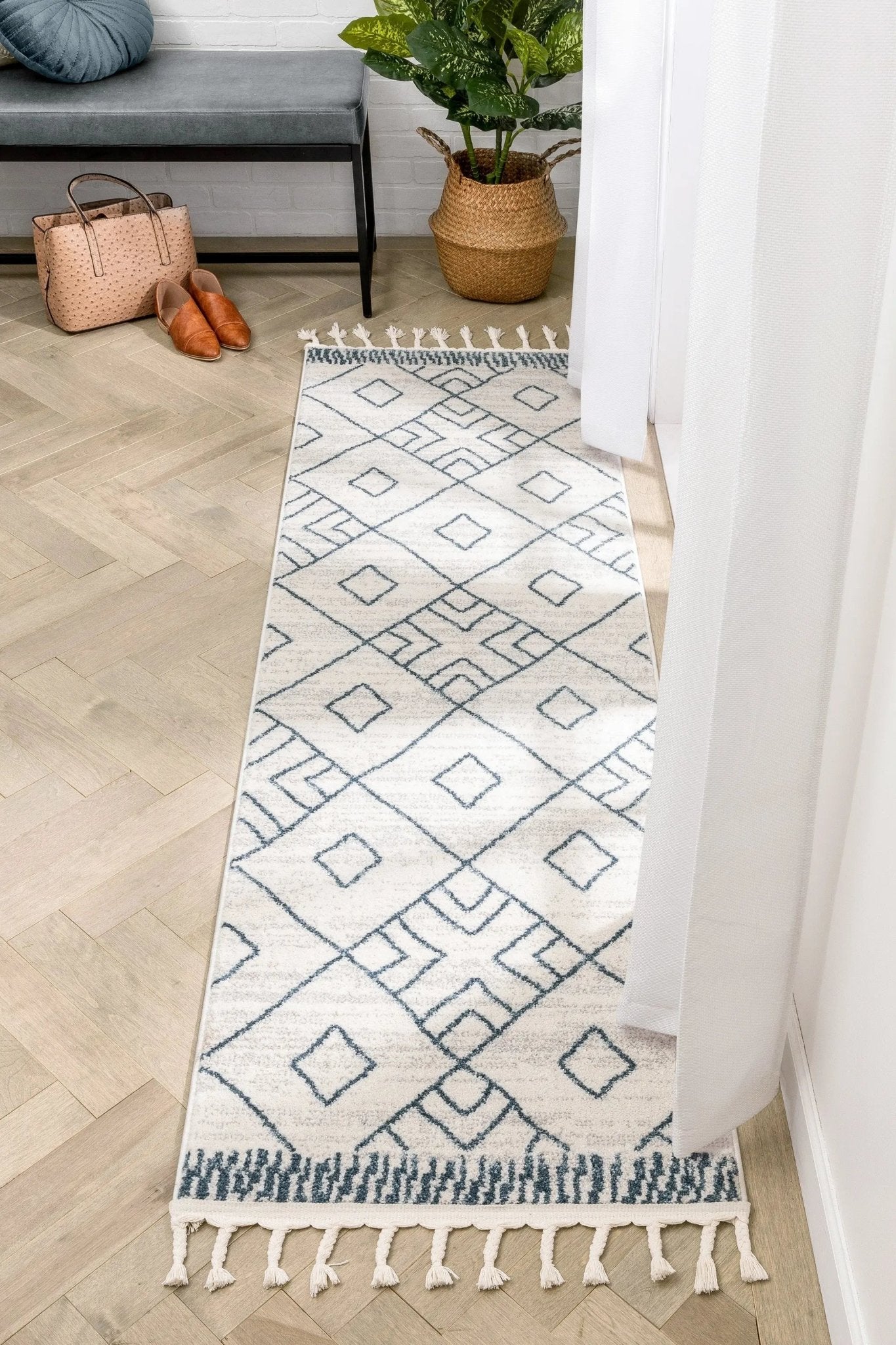 Diodelly Moroccan Lattice Trellis Blue Ivory Rug Well Woven