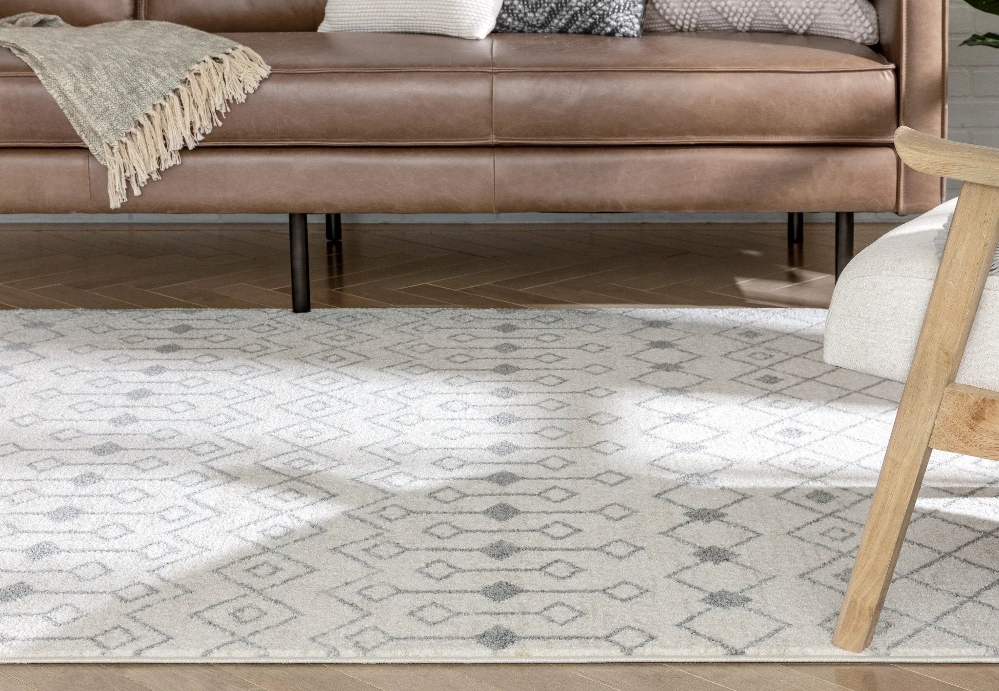 Transistora Nordic Tribal Trellis Pattern Ivory Grey Rug Well Woven