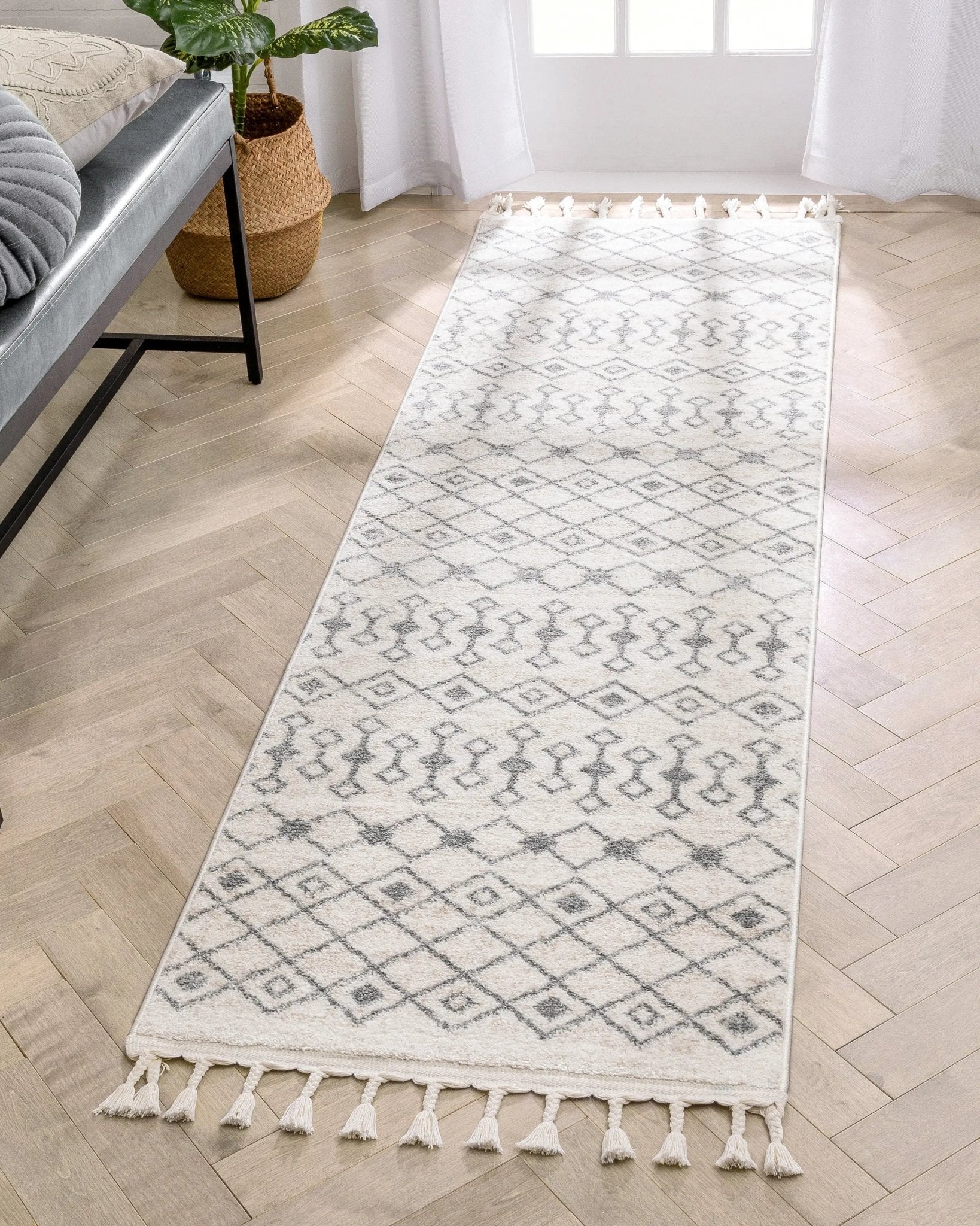 Transistora Nordic Tribal Trellis Pattern Ivory Grey Rug Well Woven