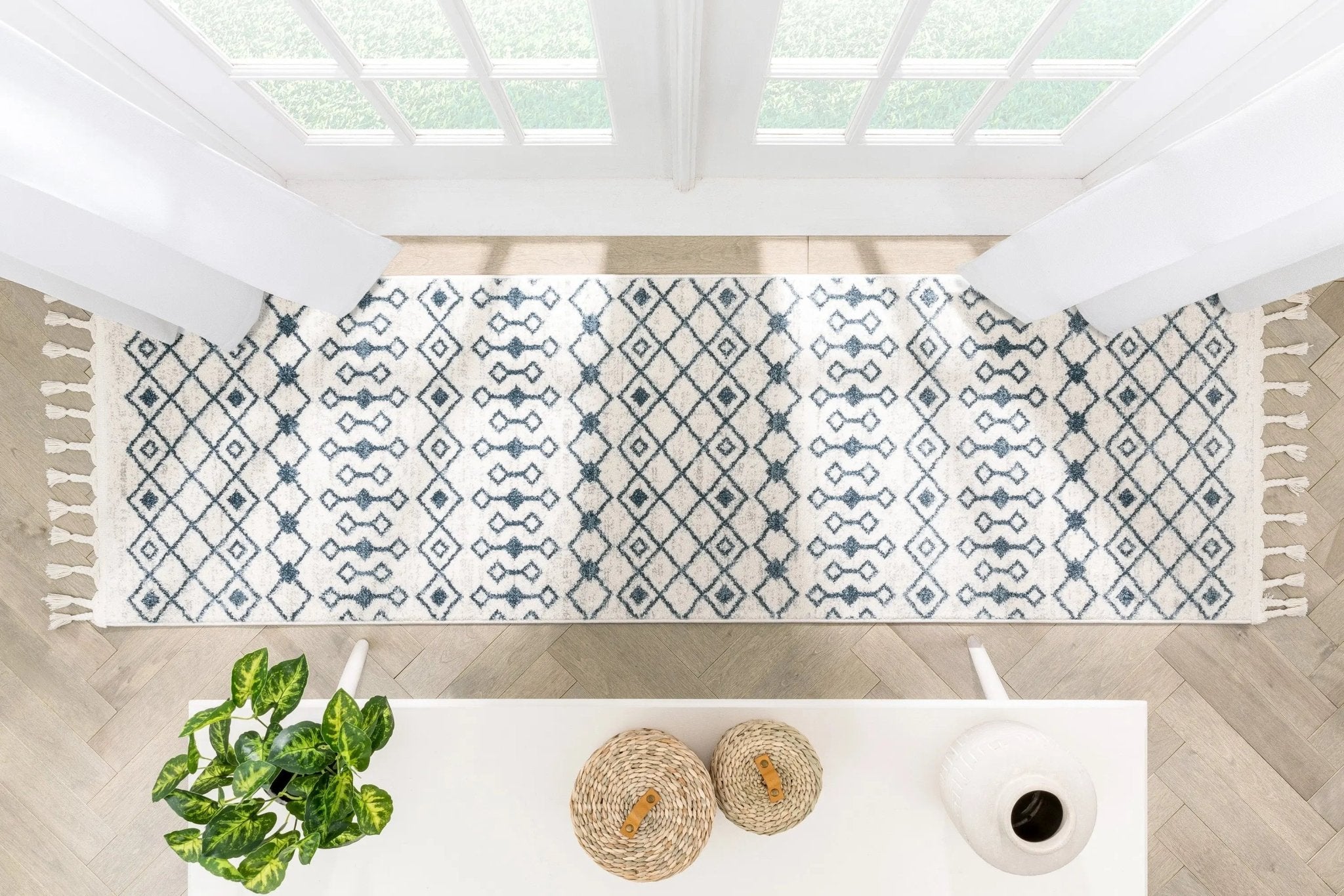 Transistora Nordic Tribal Trellis Pattern Light Blue Ivory Rug Well Woven