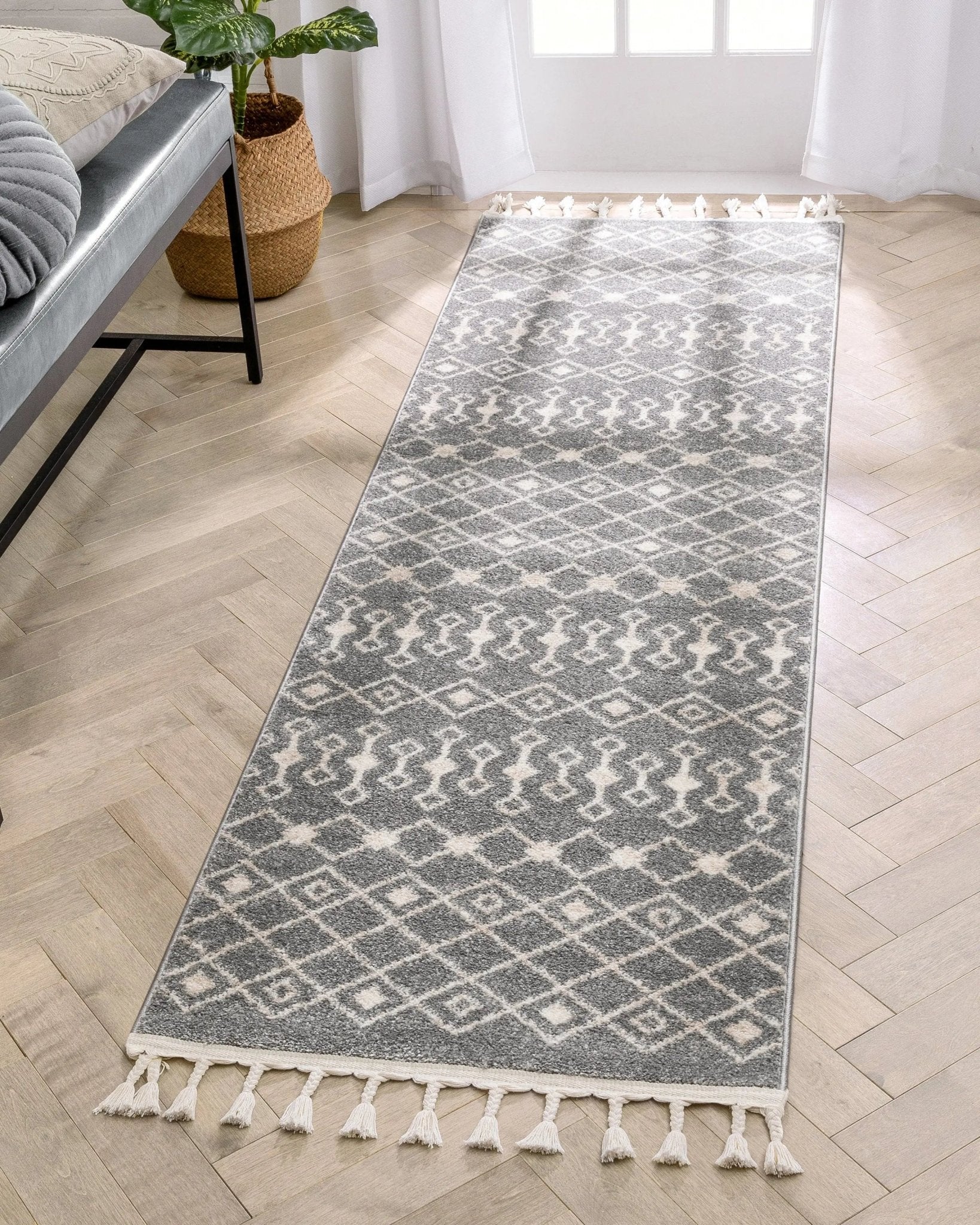Transistora Nordic Tribal Trellis Pattern Grey Rug Well Woven