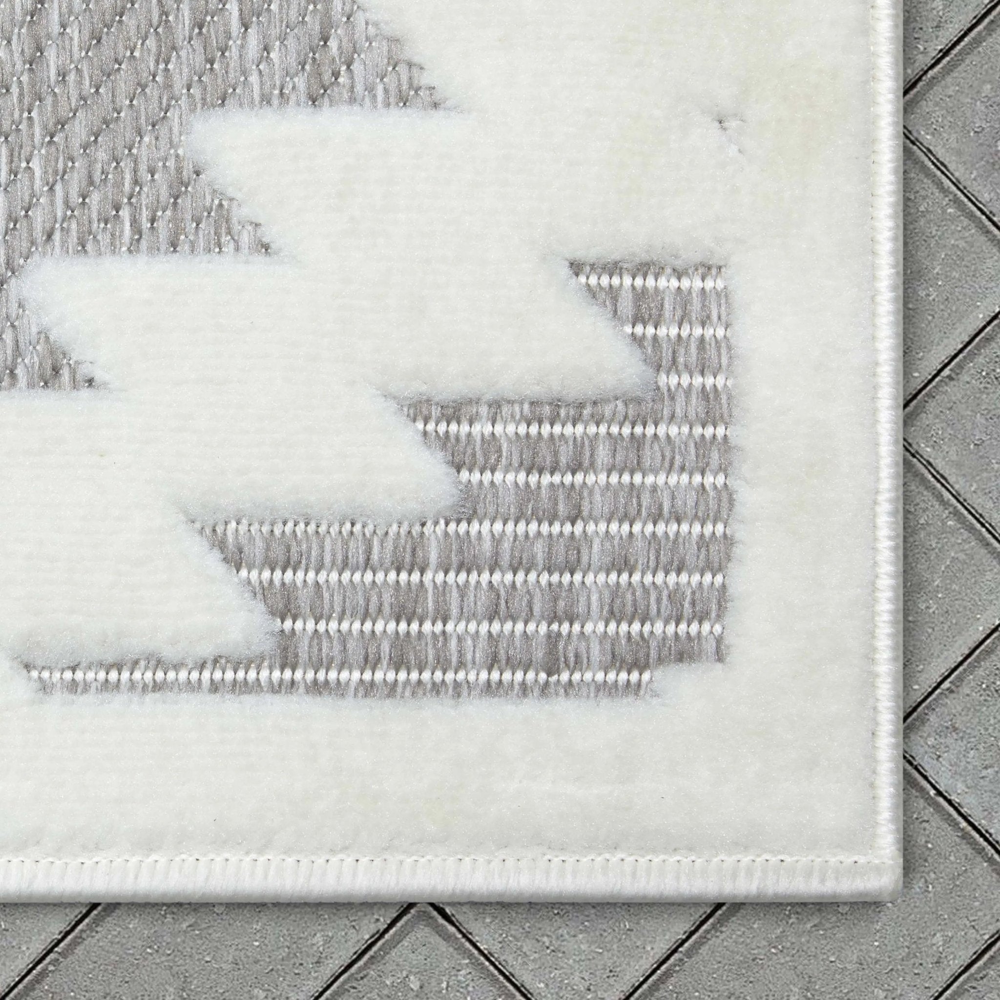 Keiko Tribal Moroccan Indoor/Outdoor Grey High-Low Rug Well Woven