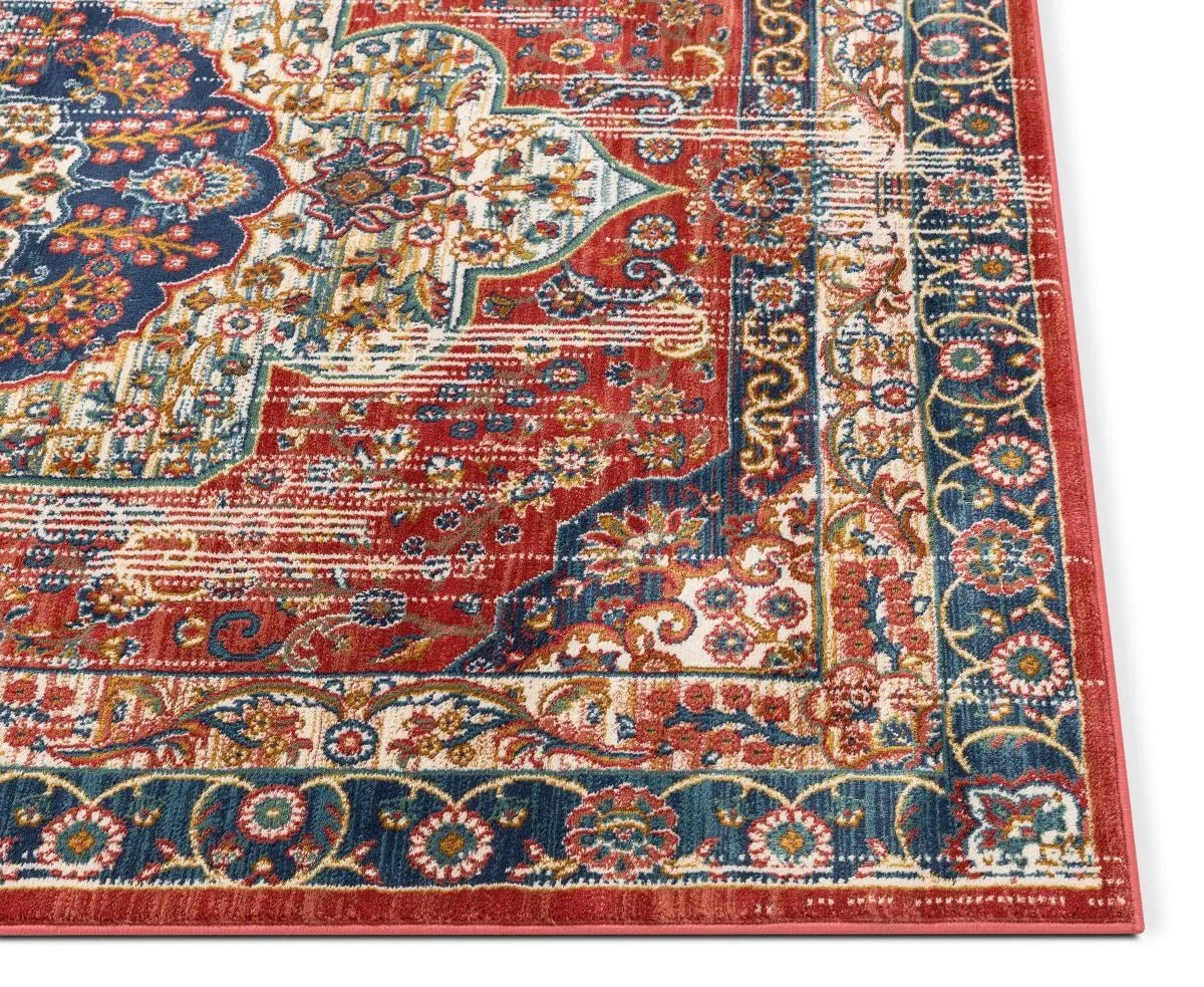 Alisha Crimson Traditional Medallion Distressed Rug Well Woven