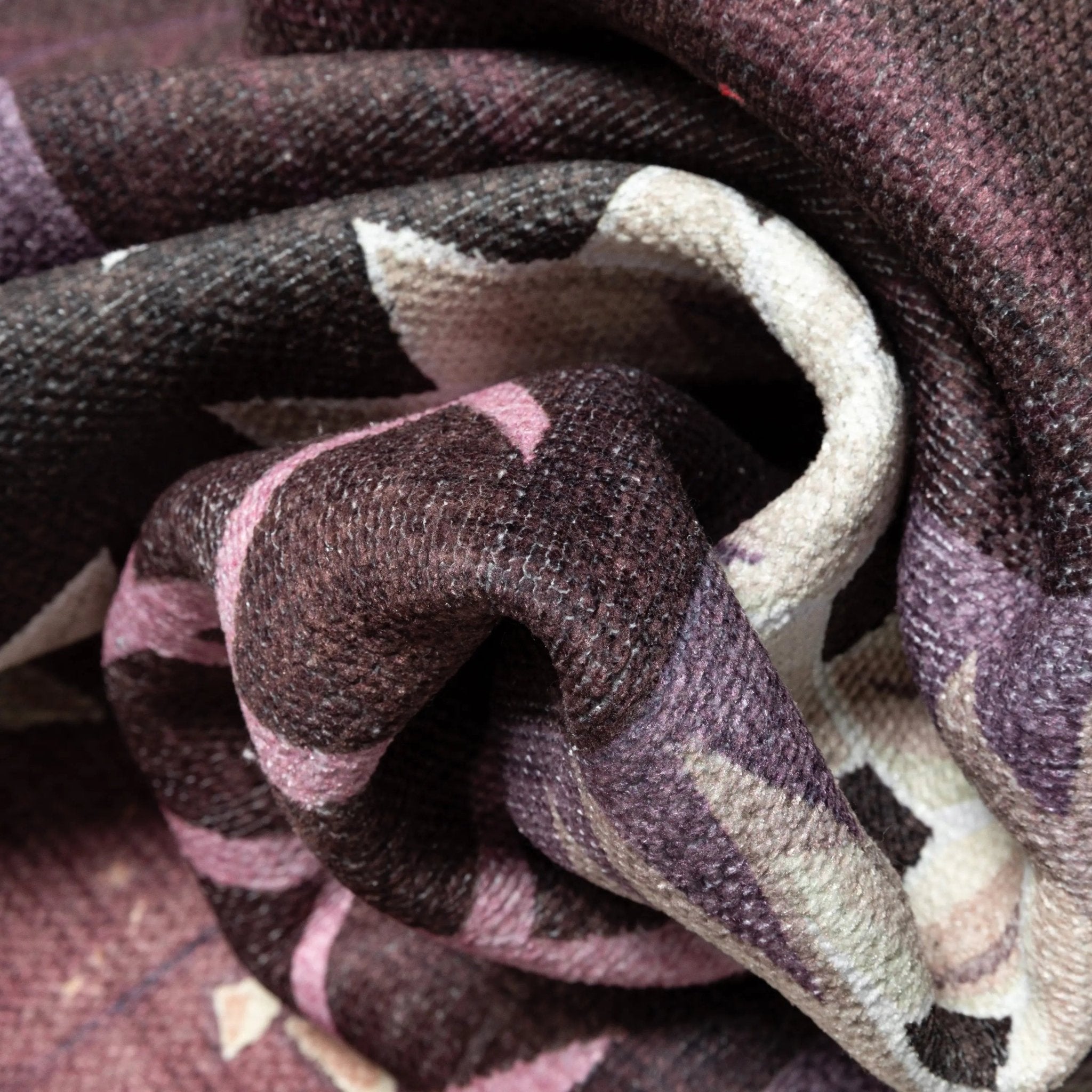 Chocolate Box Novelty Brown Flat-Weave Rug Well Woven