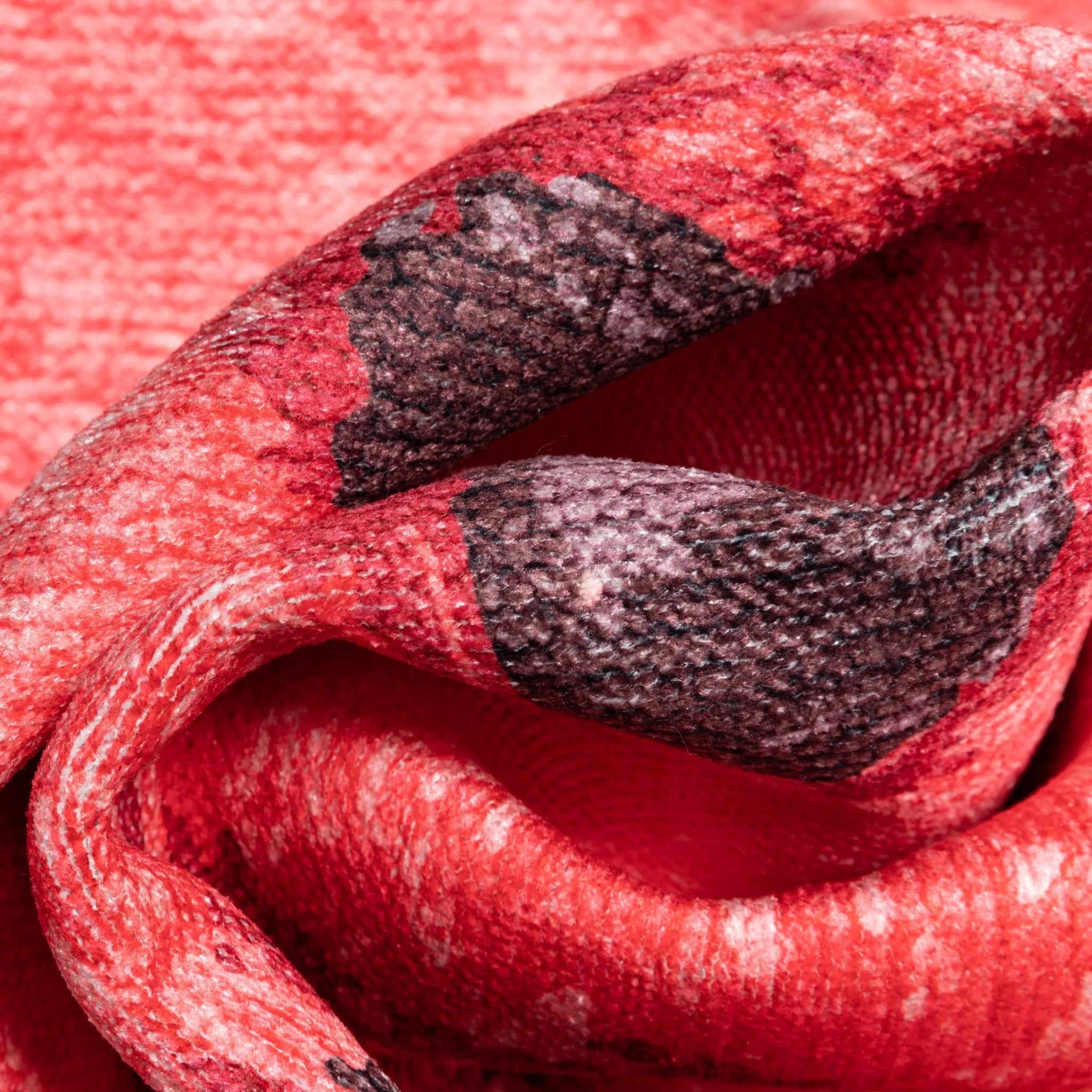 Half Watermelon Novelty Red Lime Flat-Weave Rug Well Woven