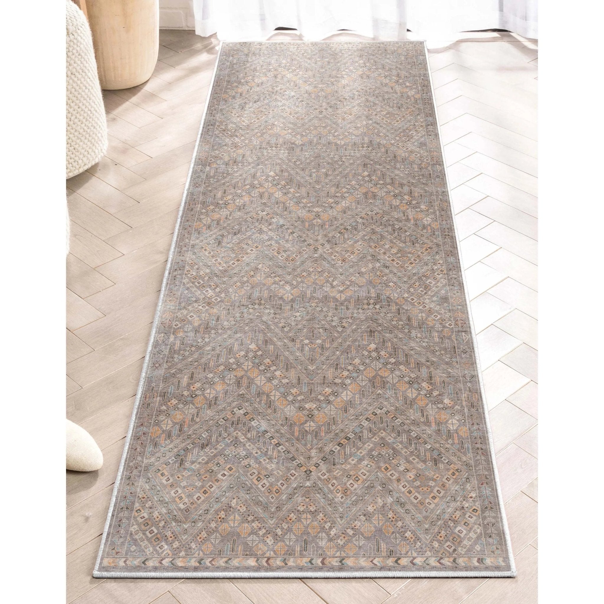 Anya Vintage Tribal Chevron Grey Flat-Weave Rug Well Woven
