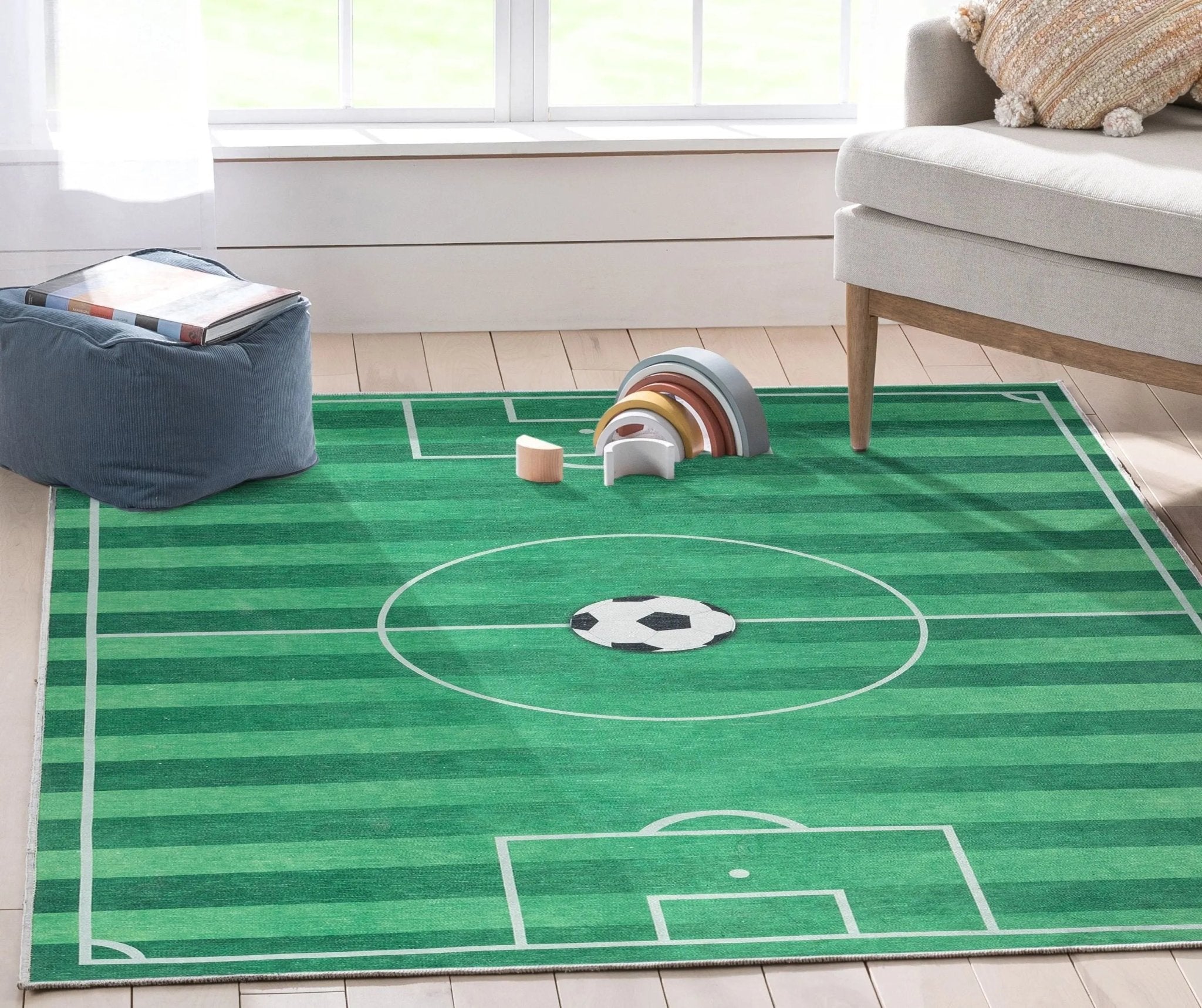 Soccer Field Modern Green Kids Flat-Weave Rug Well Woven