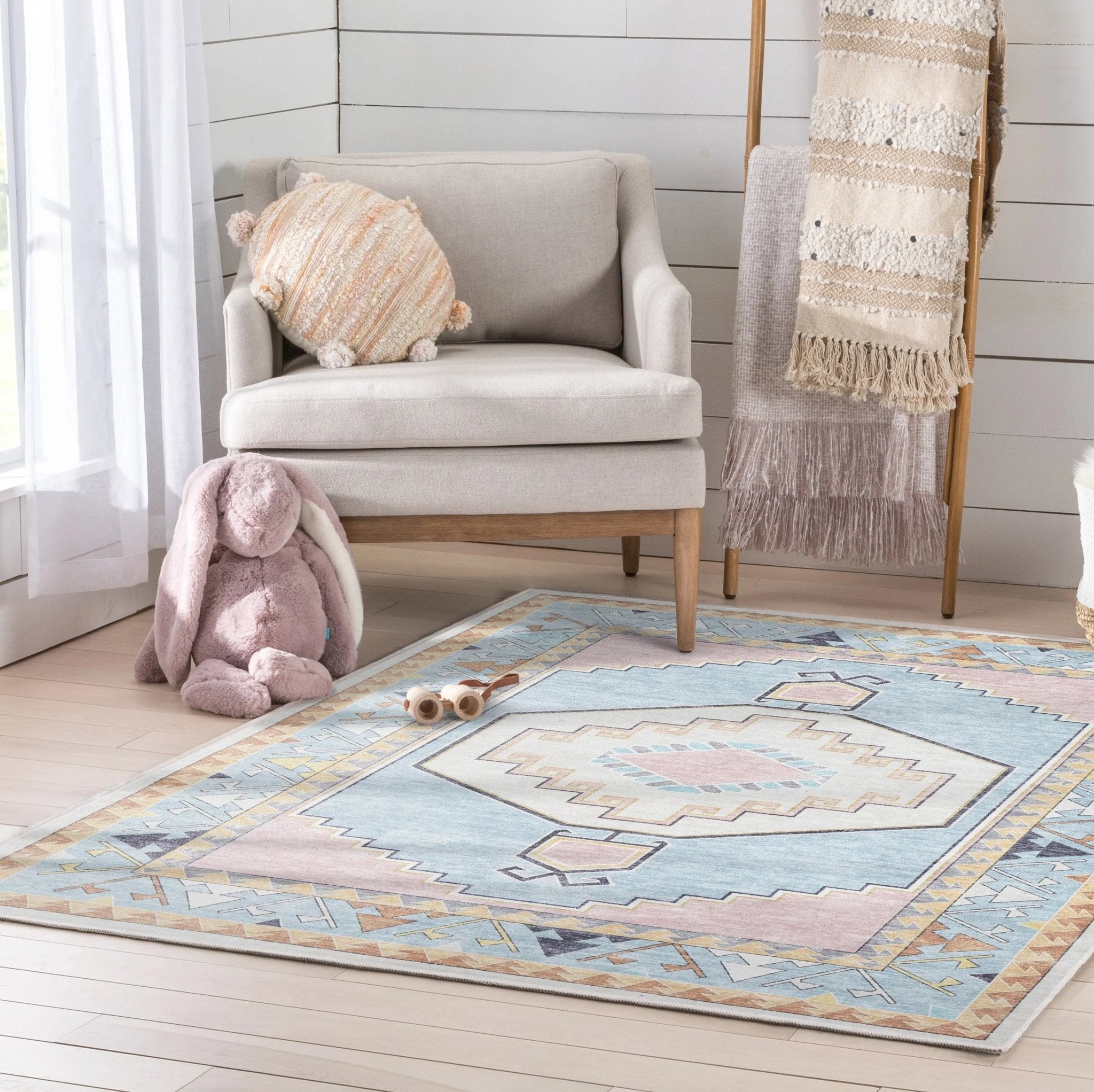 Ethnic Soft Medallion Modern Pink Kids Flat-Weave Rug Well Woven