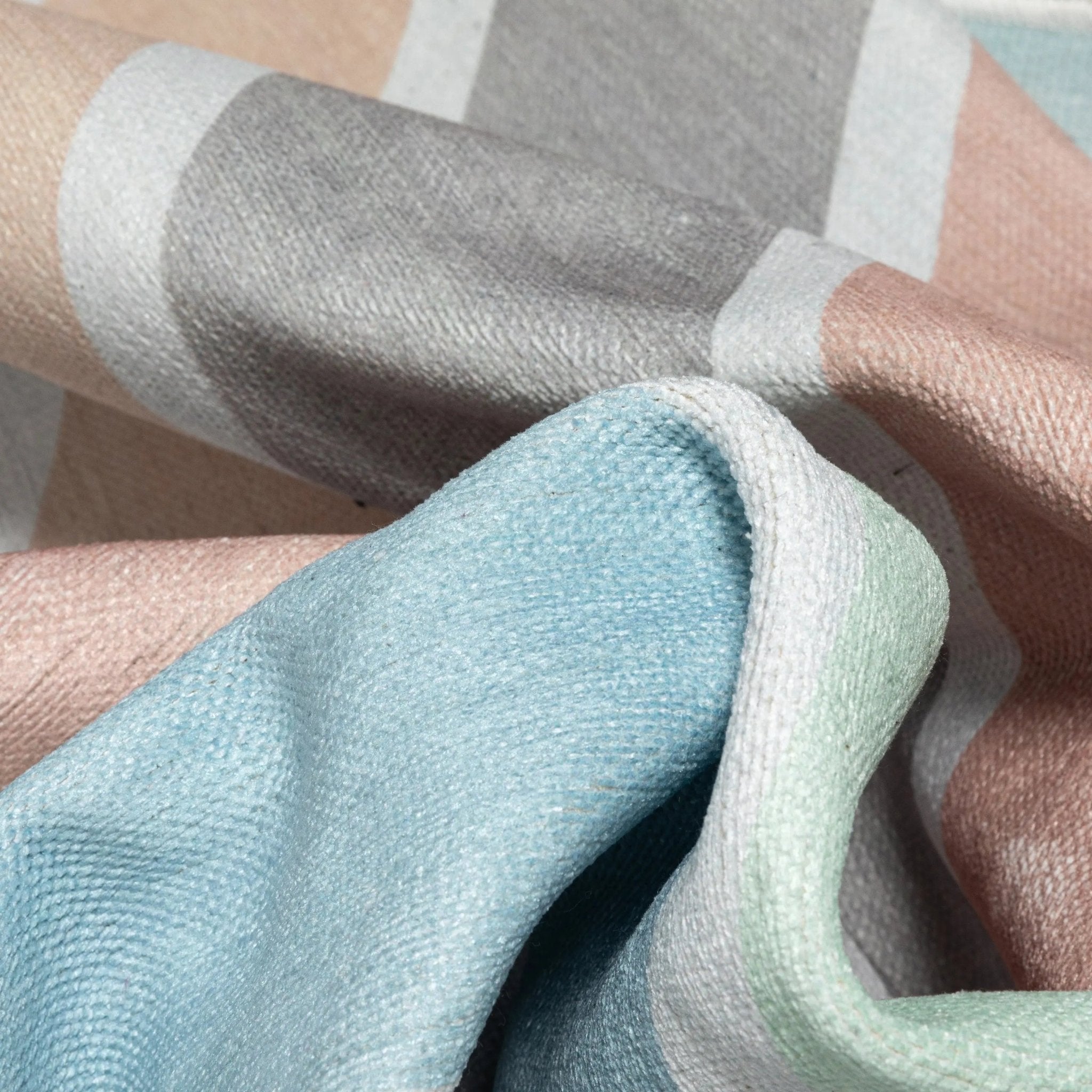 Curved Rainbow Modern Multi Color Pastel Area Flat-Weave Rug Well Woven