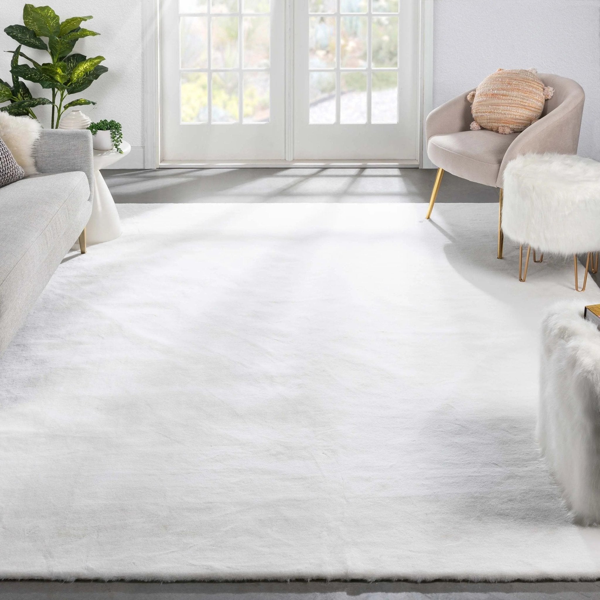 Crest Modern Glam Faux Fur Plush White Shag Rug Well Woven