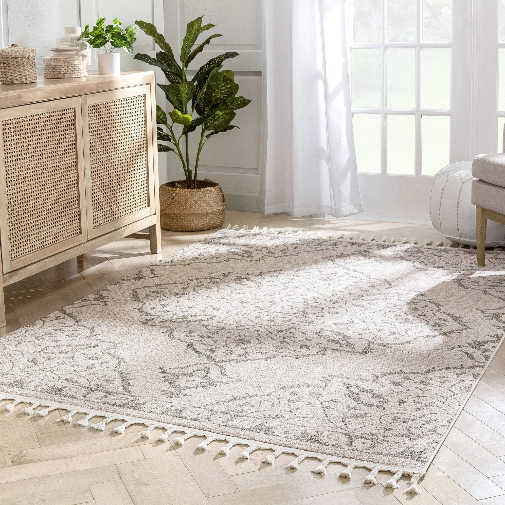 Mara Medallion Botanical Pattern Brown Beige Kilim-Style Rug Well Woven