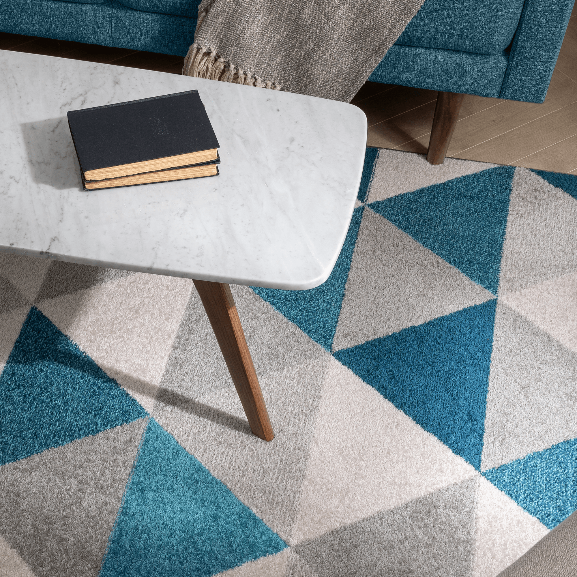 Things We Love - Robots - Well Woven