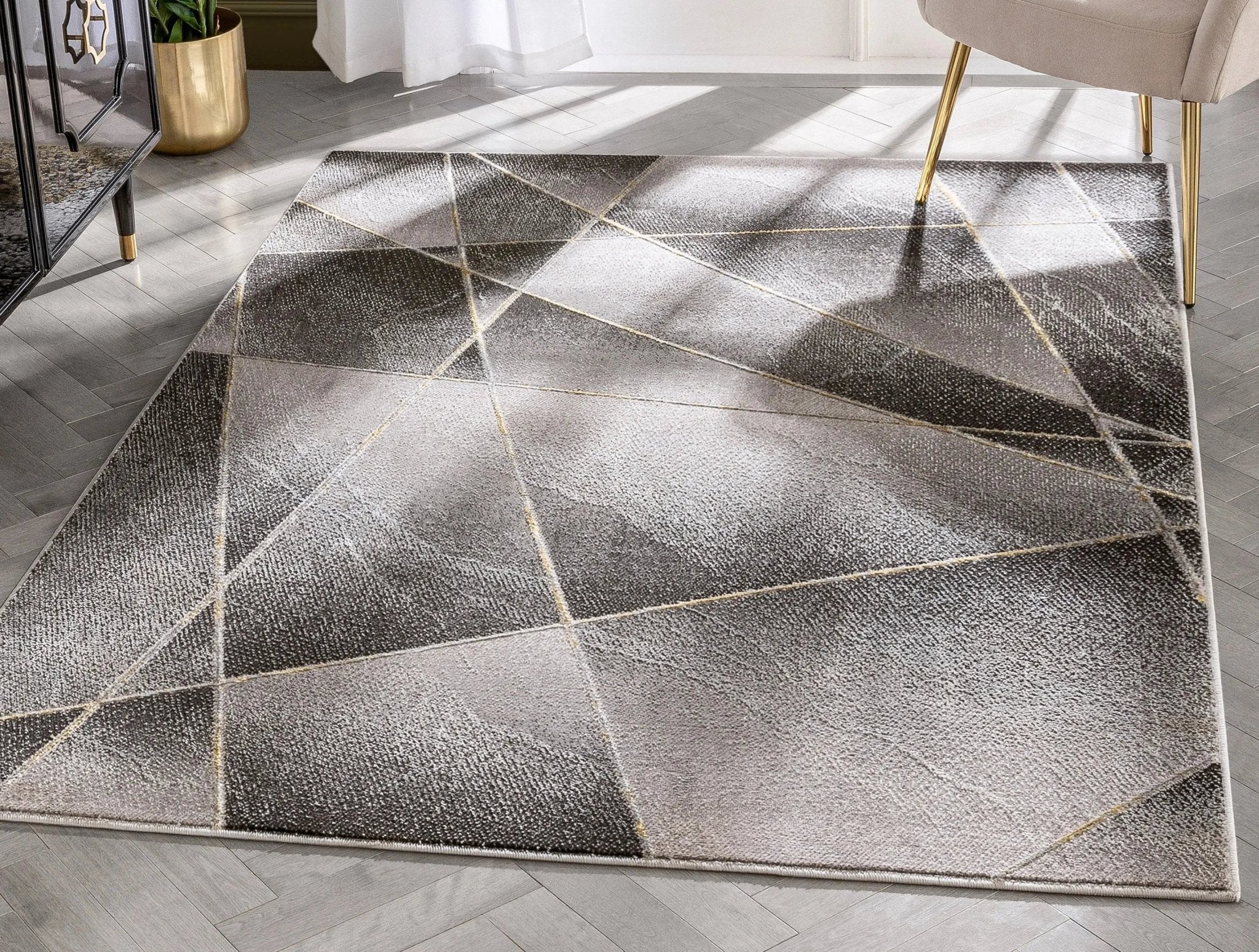 Arthur Retro Geometric Marble Pattern Grey Glam Rug Well Woven