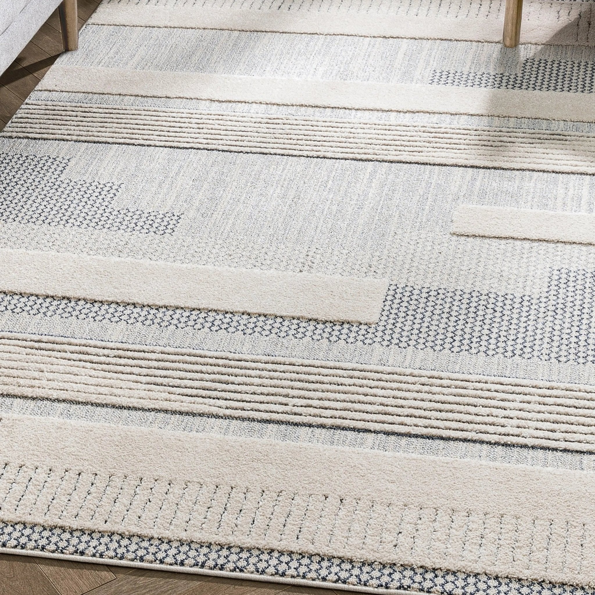 Briar Tribal Geometric Abstract Light Blue Looped Pile Rug Well Woven