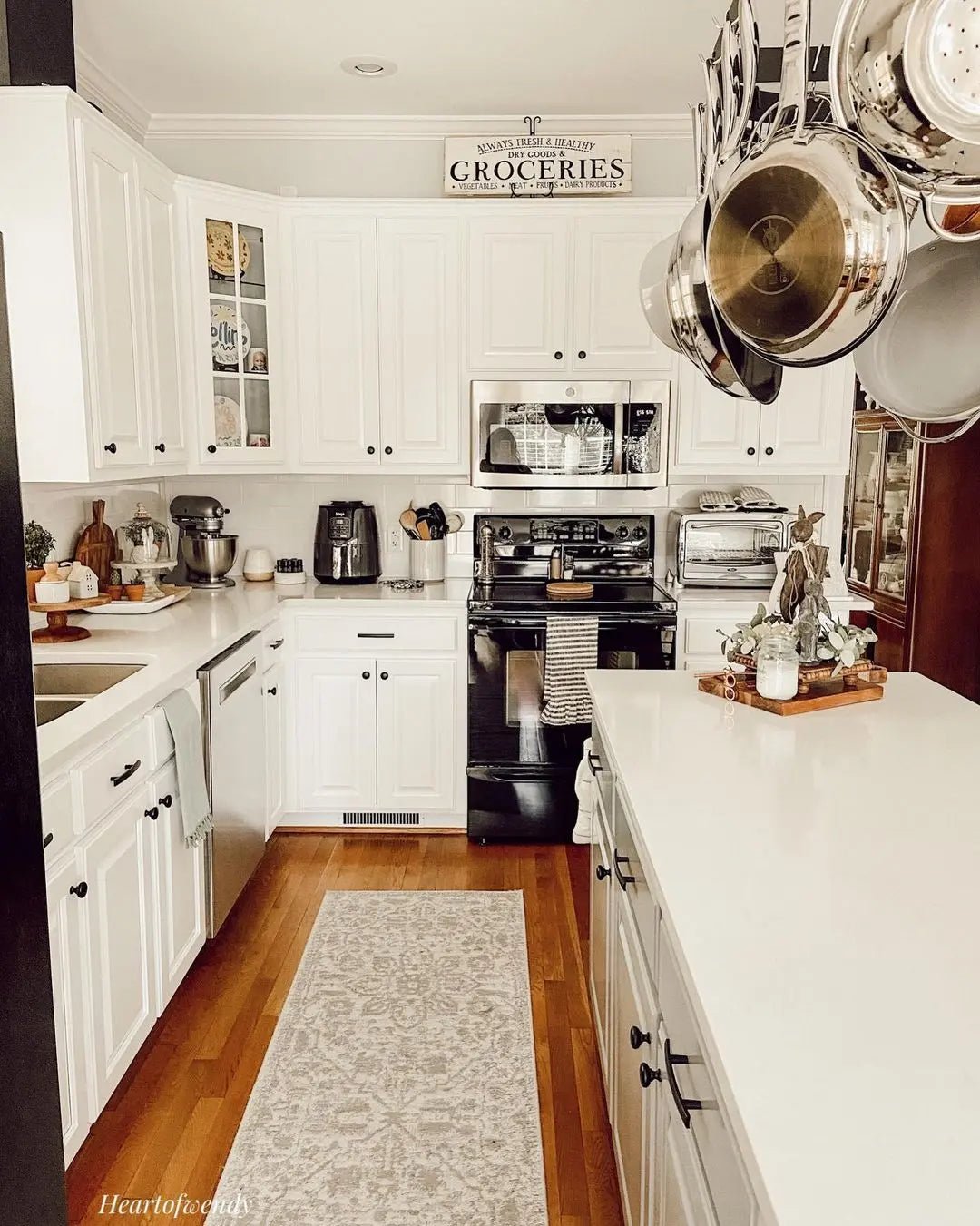 Disa Vintage Medallion Cream Soft Rug By Chill Rugs Well Woven