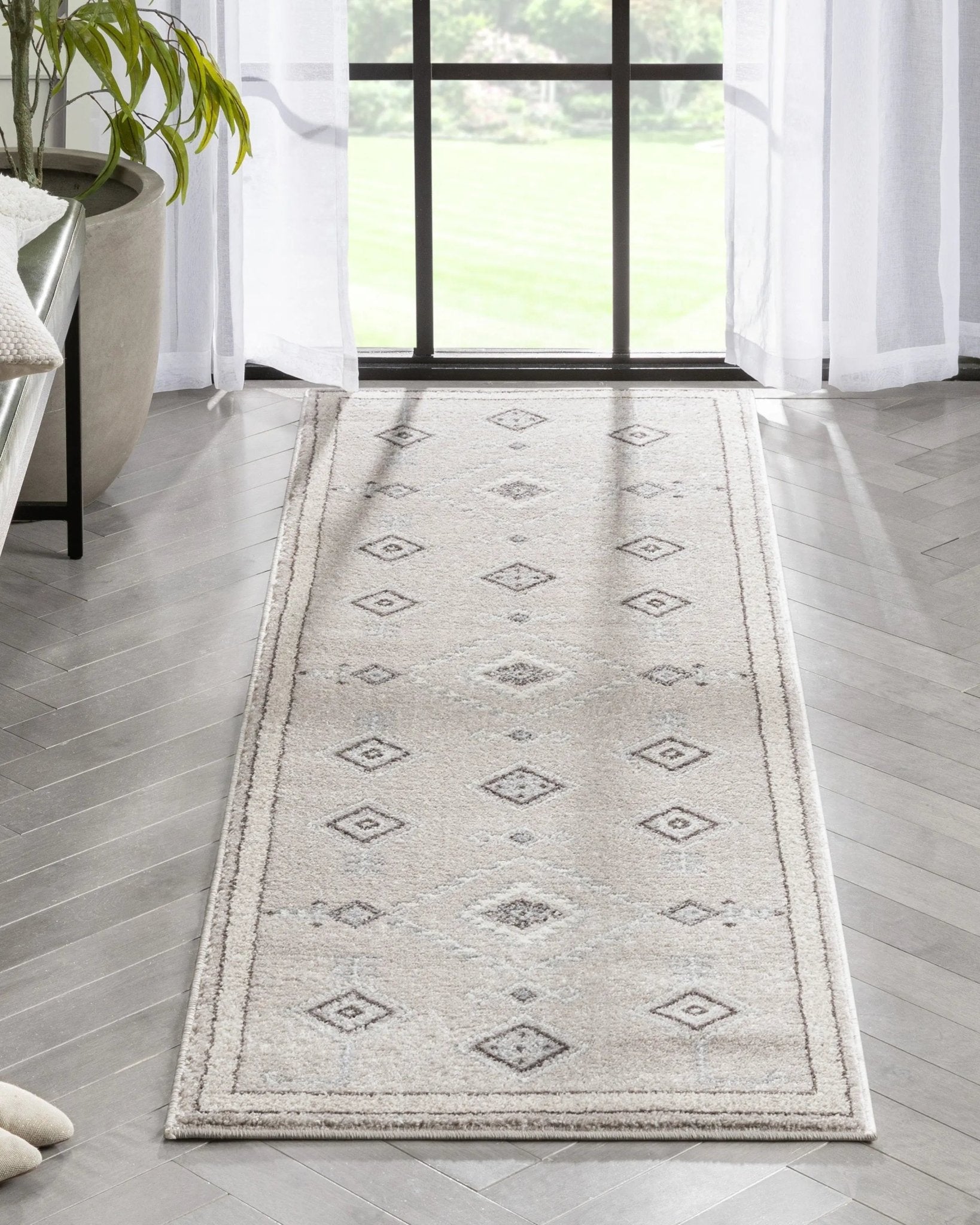 Azra Tribal Medallion Beige Rug Well Woven	