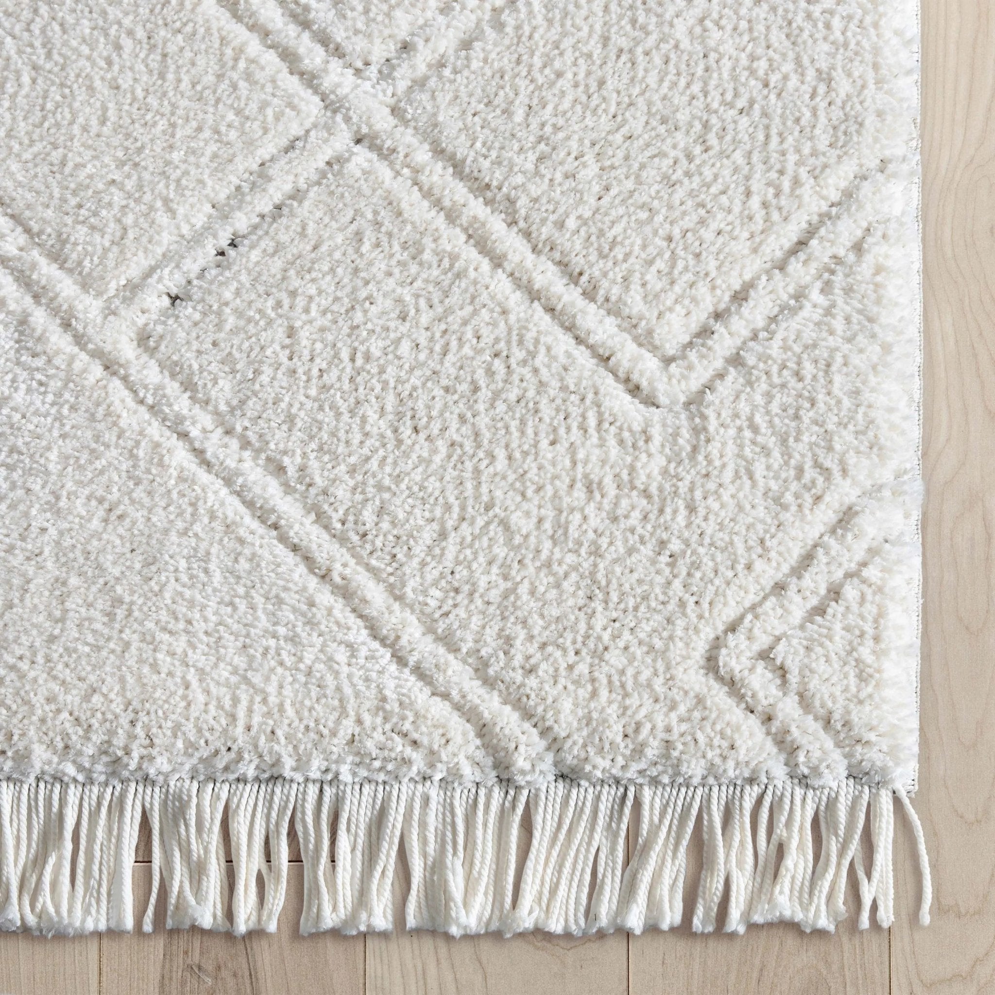 Firth Moroccan Trellis Textured Ivory Ultra Soft High-Low Shag Rug Well Woven	