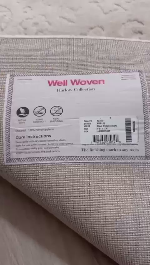 Cloud Medallion Heriz Soft Ivory Rug