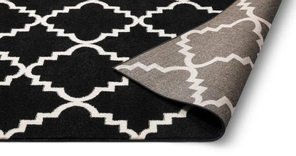 Lulu's Lattice Black Modern Rug Well Woven