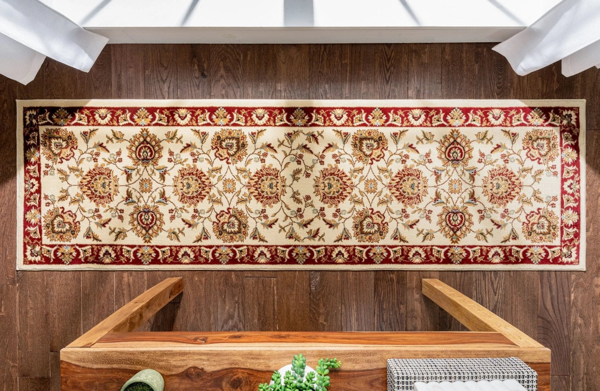 Abbasi Ivory Traditional Rug Well Woven