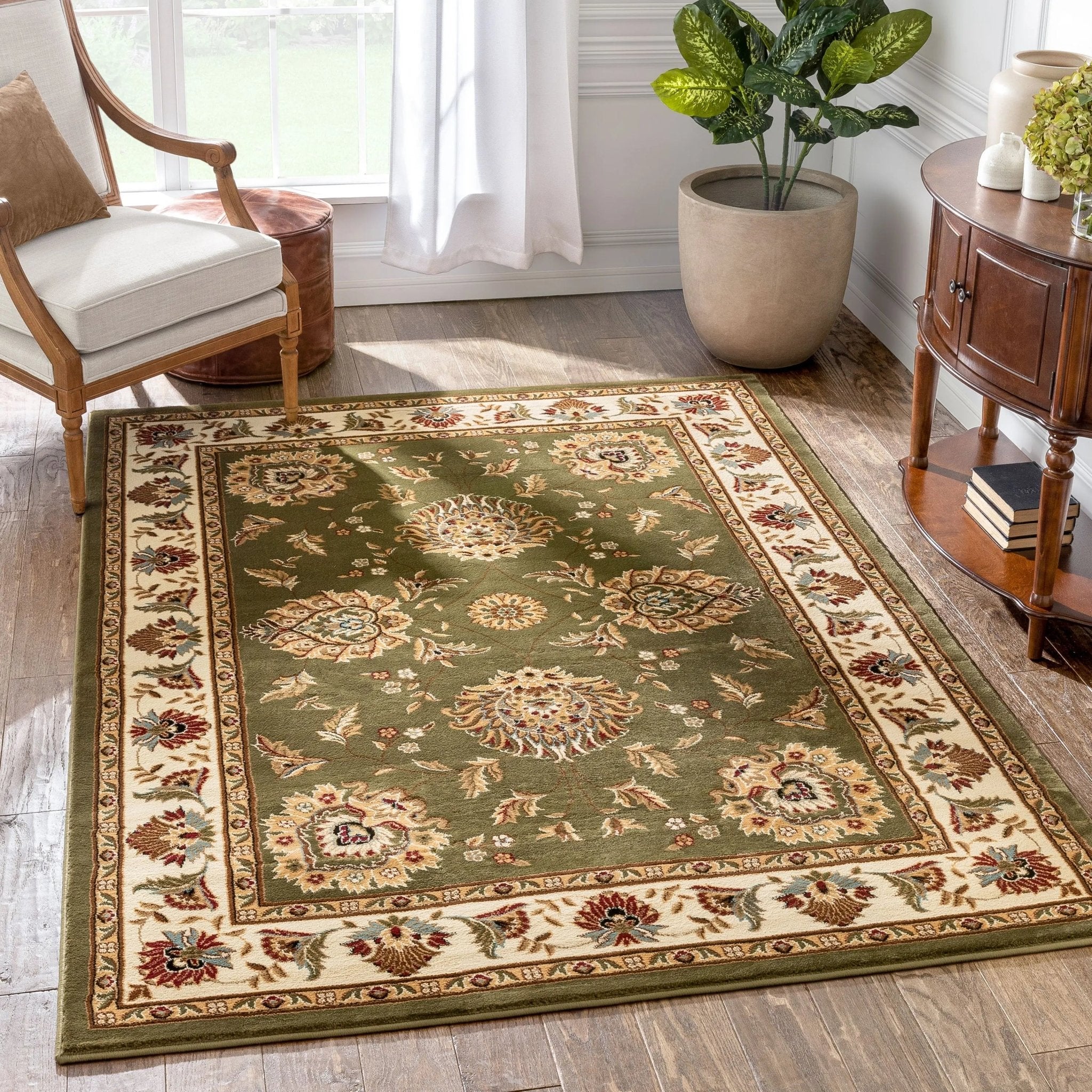 Abbasi Green Traditional Rug Well Woven