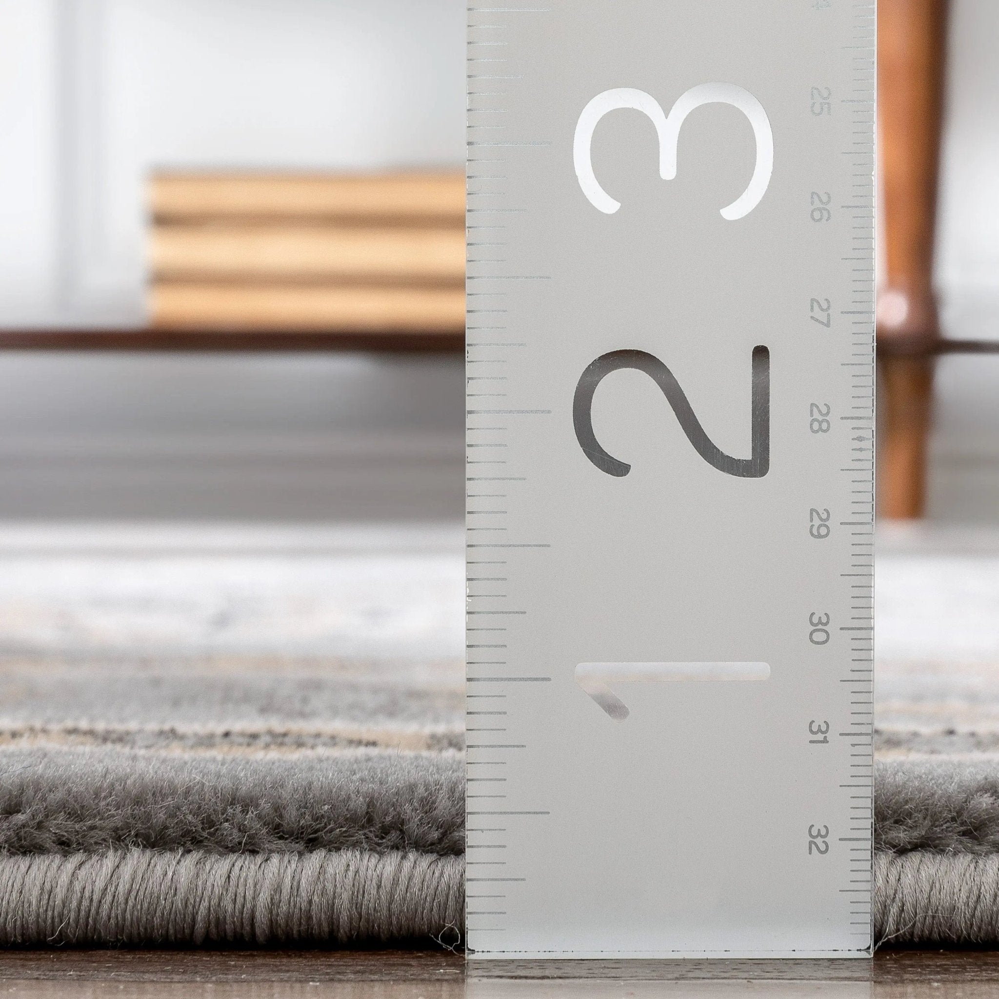 Abbasi Grey Traditional Rug Well Woven