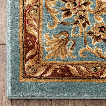 Le Petit Palais Light Blue Traditional Rug Well Woven