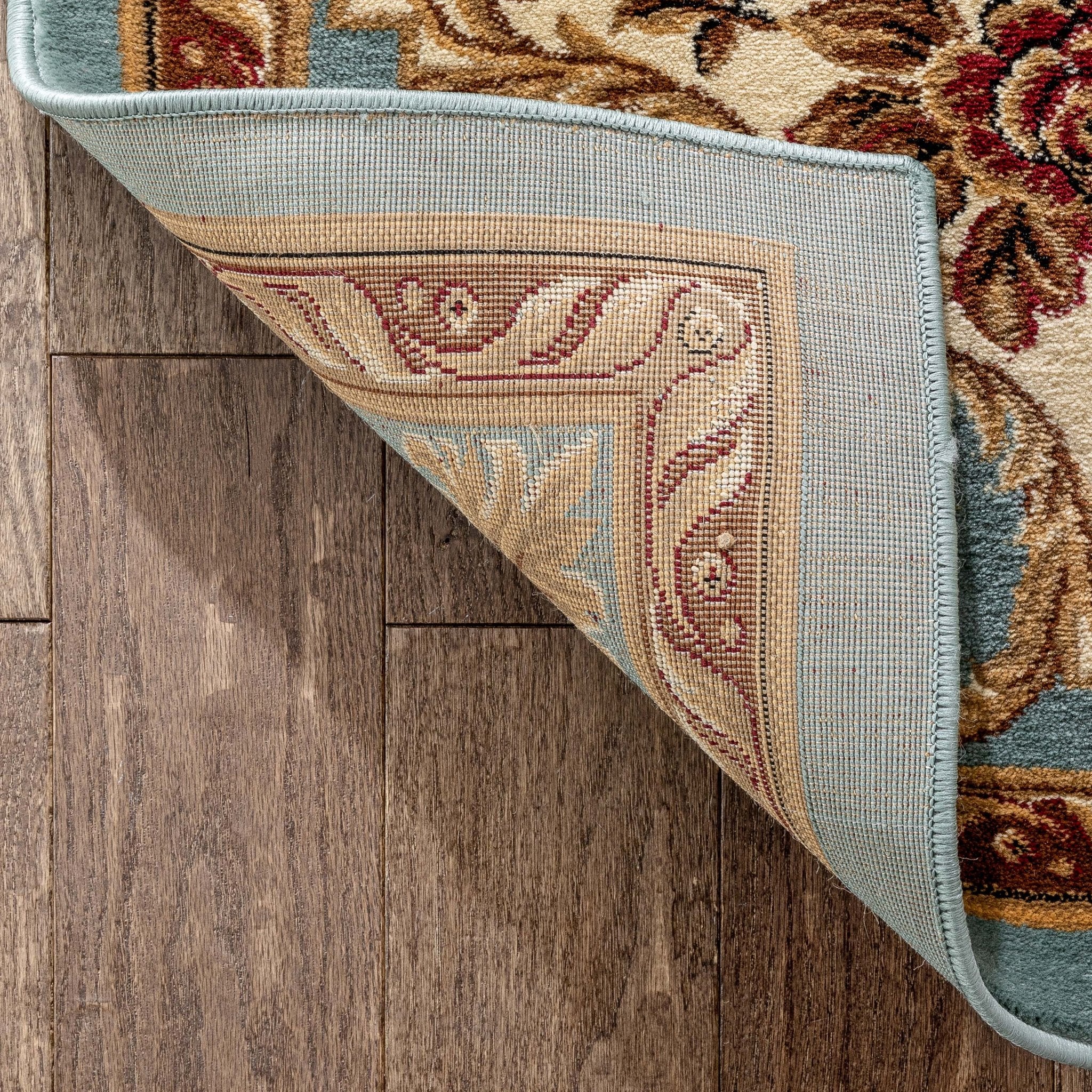 Le Petit Palais Light Blue Traditional Rug Well Woven