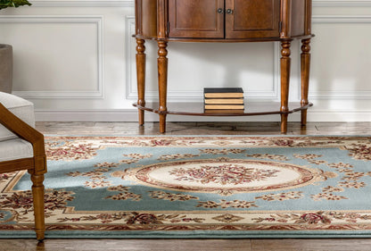 Le Petit Palais Light Blue Traditional Rug Well Woven