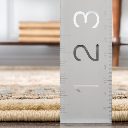 Aviva Ivory Traditional Rug Well Woven