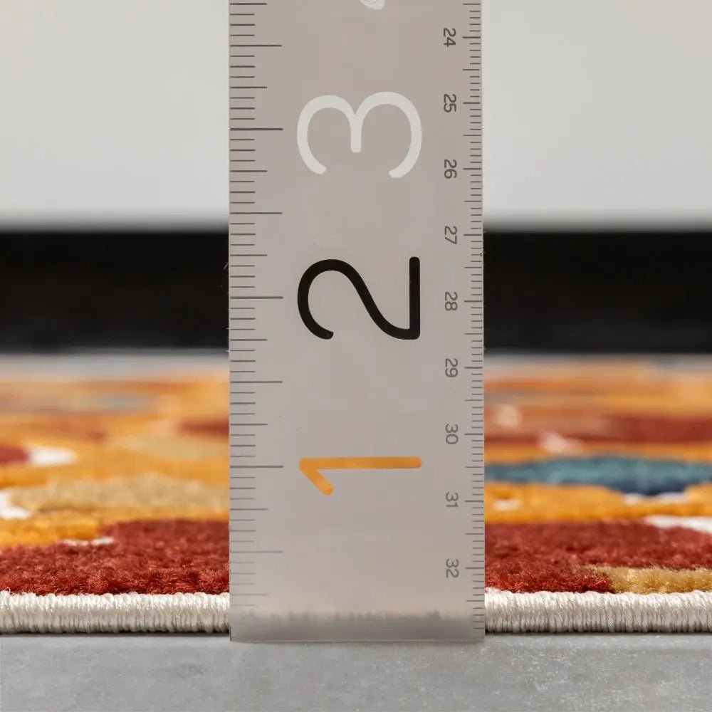 Audun Modern Geometric Indoor/Outdoor Red High-Low Rug Well Woven