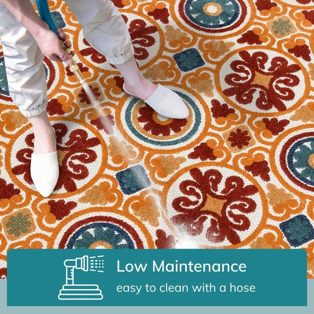 Audun Modern Geometric Indoor/Outdoor Red High-Low Rug Well Woven