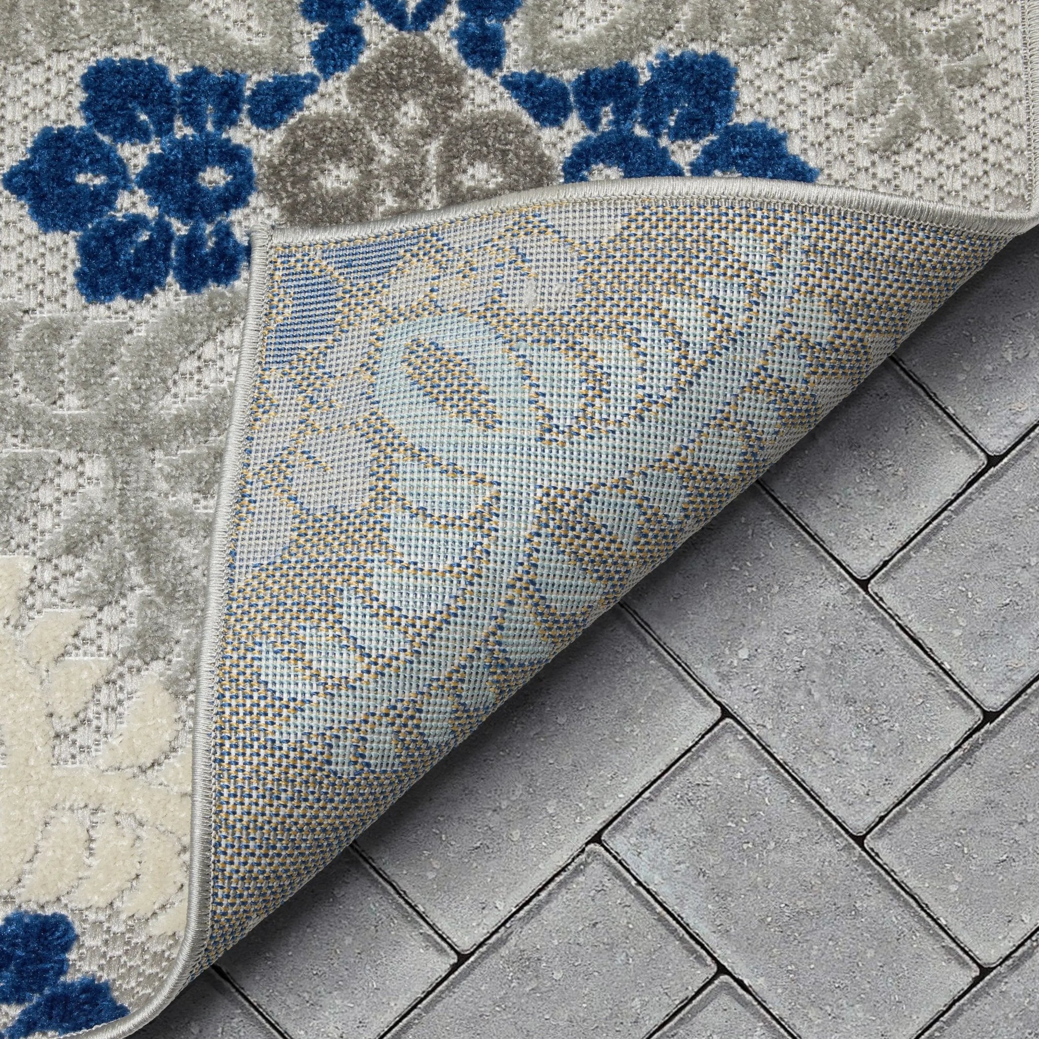 Loewy Modern Geometric Indoor/Outdoor Blue High-Low Rug Well Woven