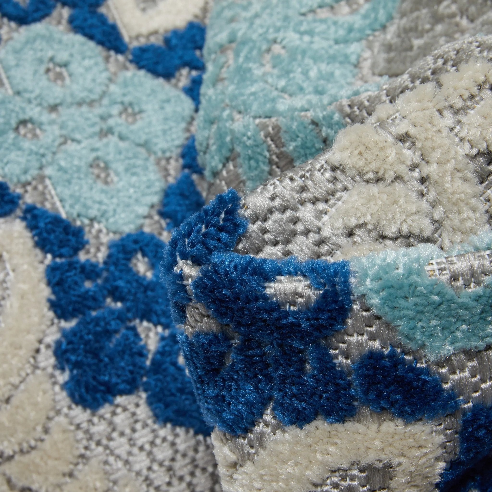 Loewy Modern Geometric Indoor/Outdoor Blue High-Low Rug Well Woven