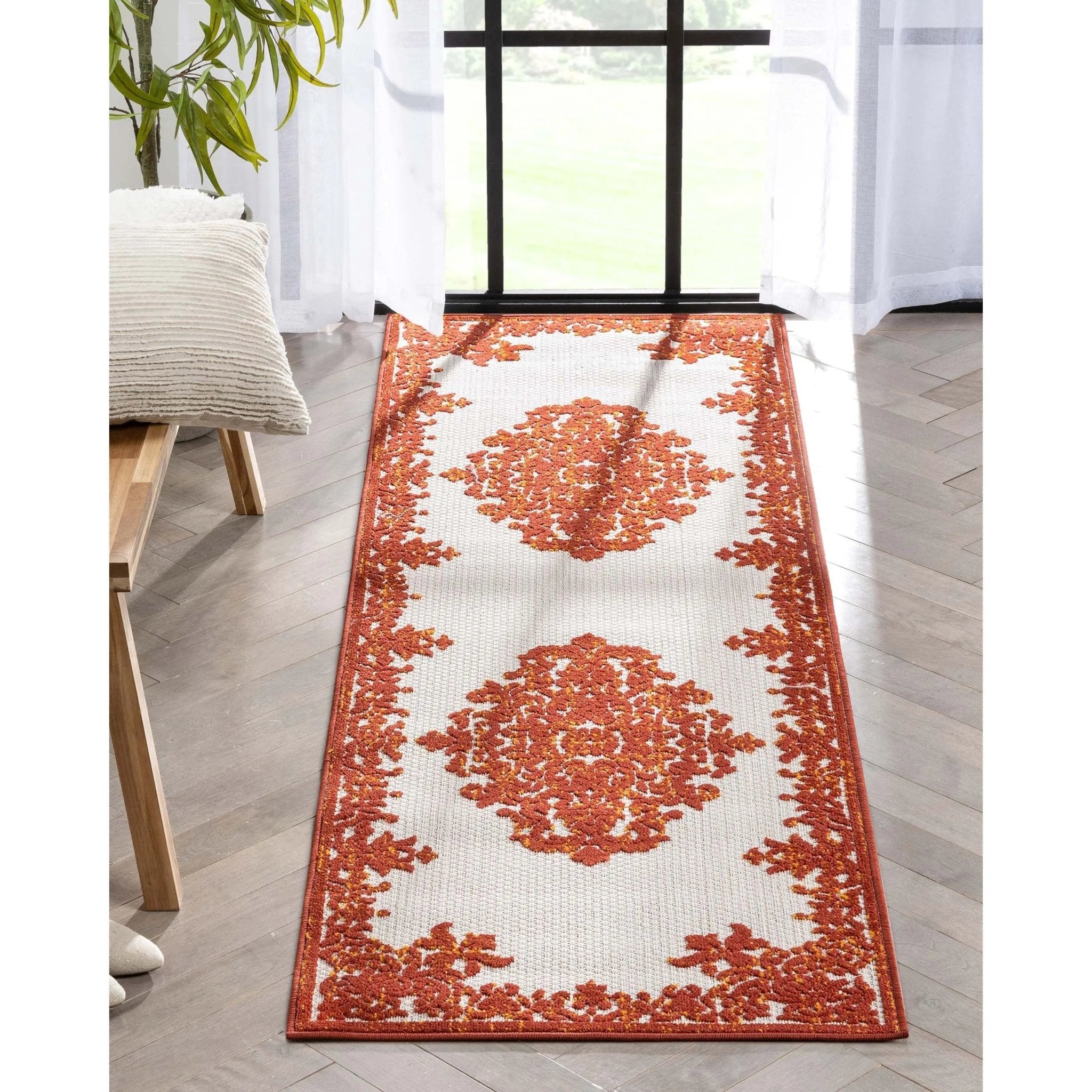 Arid Modern Medallion Persian Indoor/Outdoor Terracotta High-Low Rug Well Woven